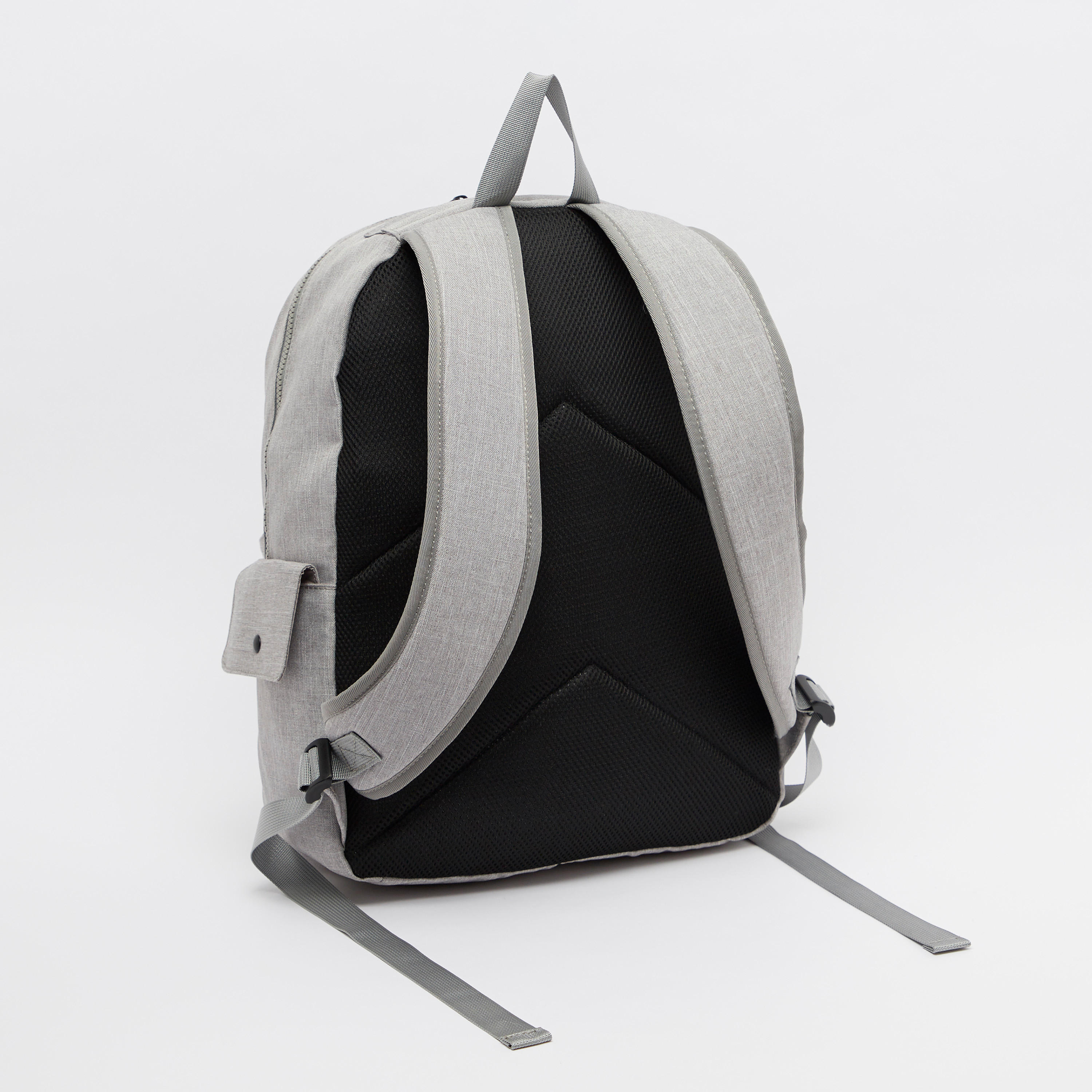شنطة ظهر بسحّاب إغلاق وحمّالات قابلة للتعديل وطبعات من كابا-men-bags-image-3