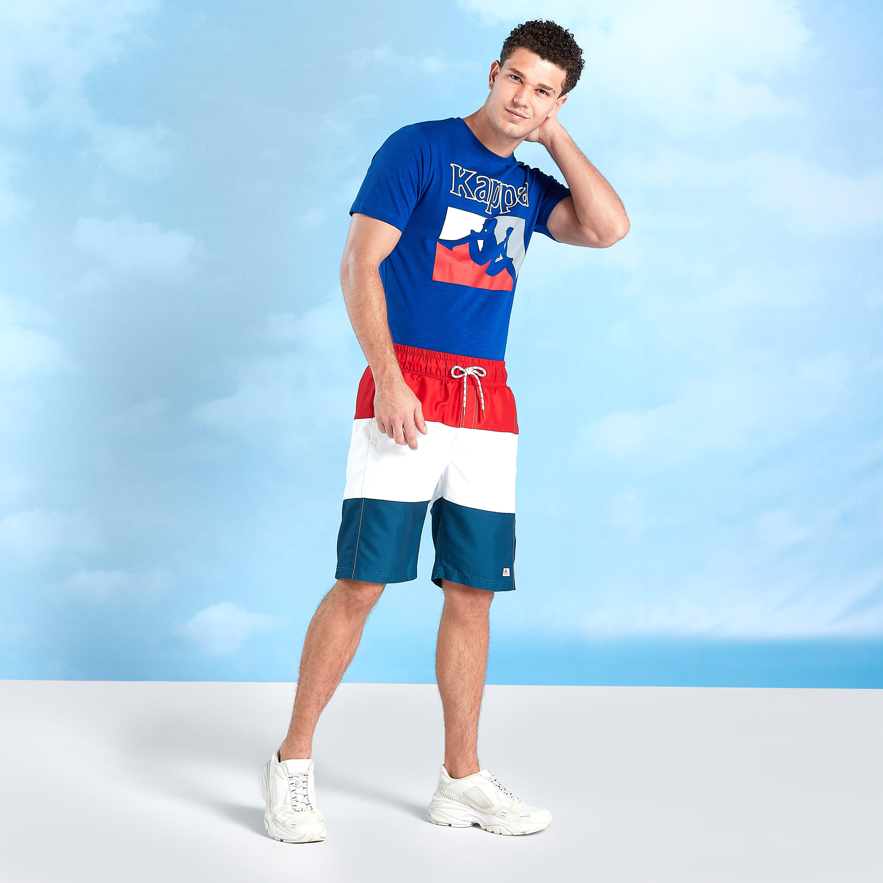 شورت سادة برباط وتفاصيل جيوب من كابا-men-clothing-sportswearandactivewear-bottoms-image-3