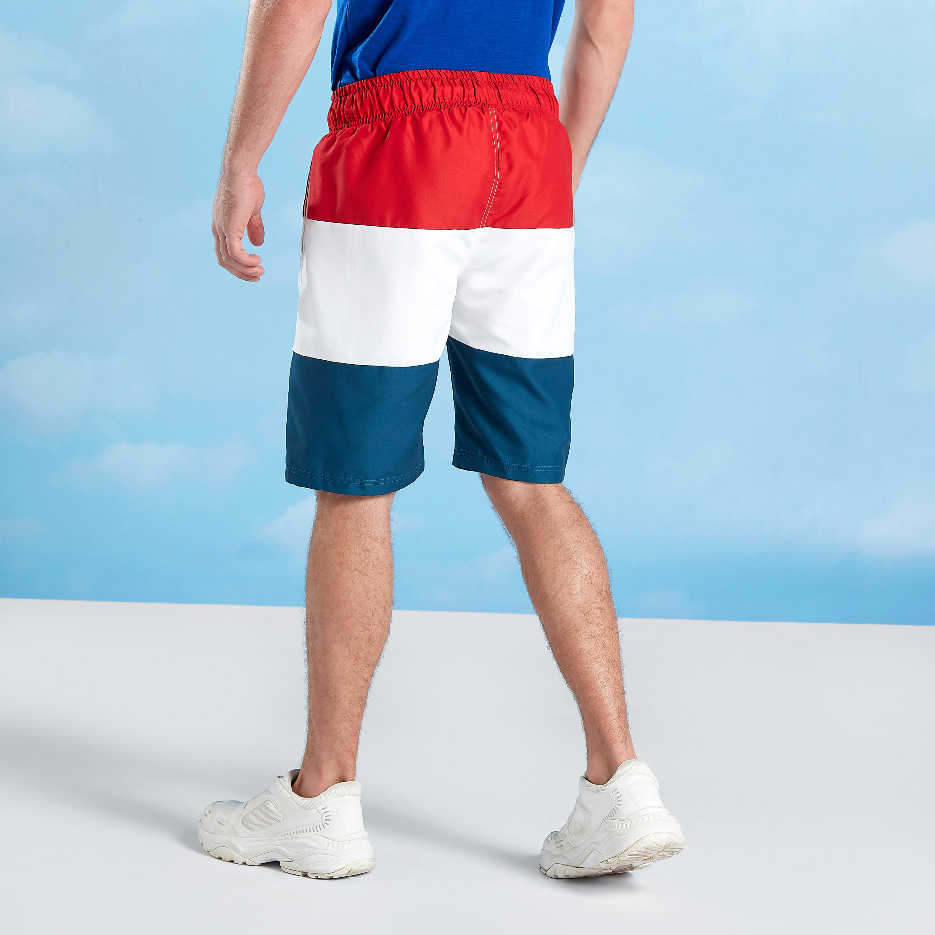 شورت سادة برباط وتفاصيل جيوب من كابا-men-clothing-sportswearandactivewear-bottoms-image-1