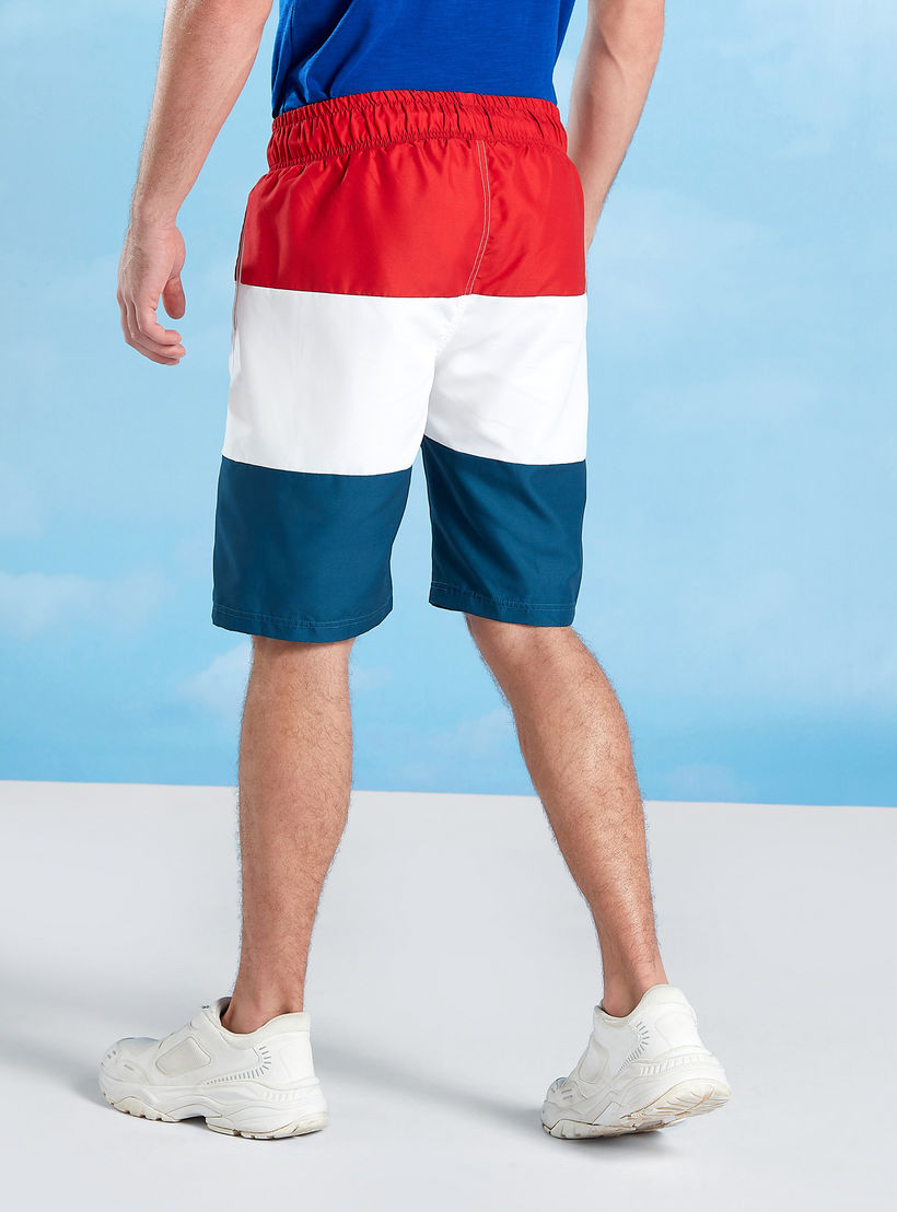 شورت سادة برباط وتفاصيل جيوب من كابا-men-clothing-sportswearandactivewear-bottoms-image-1