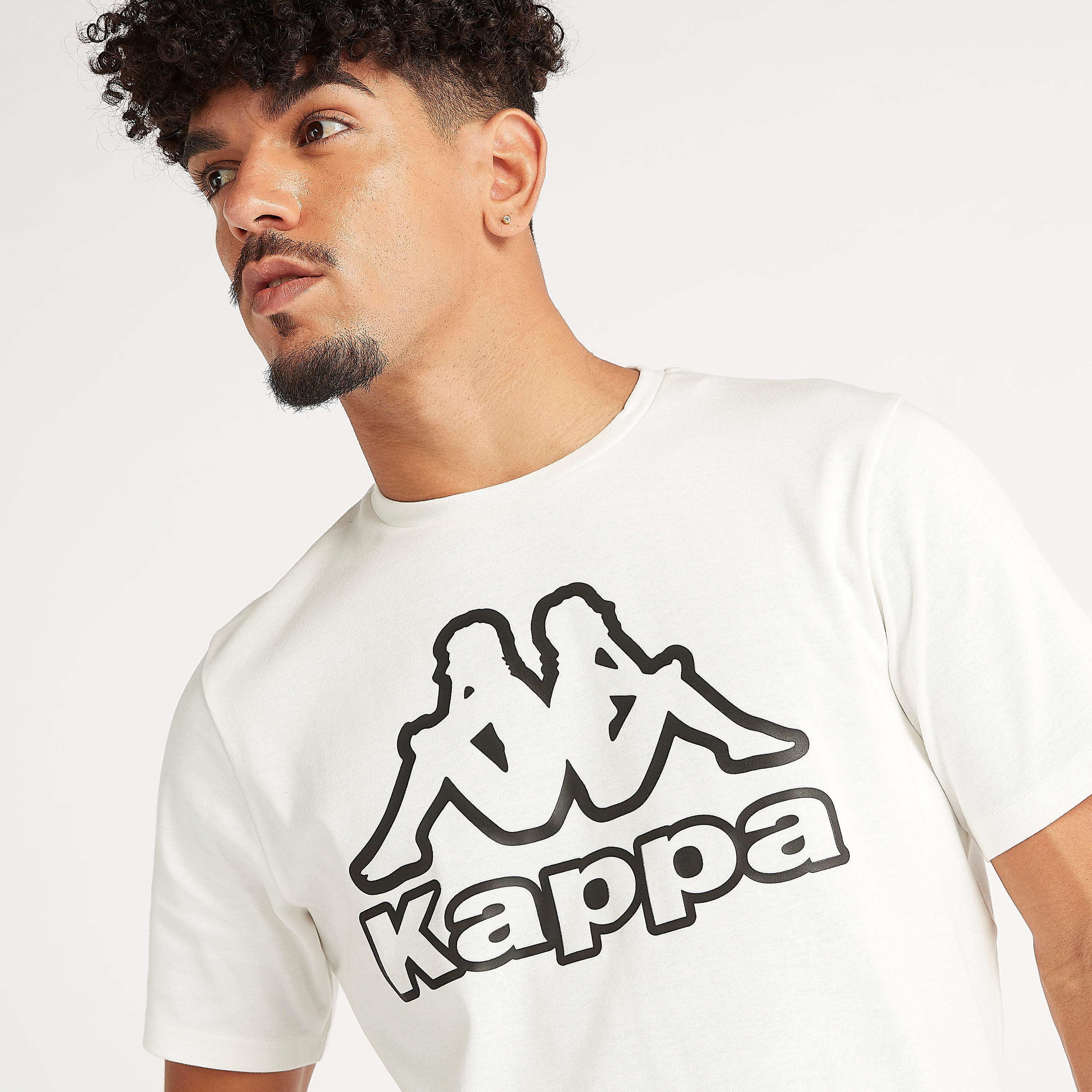 تيشيرت مستدام  بياقة ضيقة وأكمام قصيرة وبتفاصيل شعار من كابا-men-clothing-sportswearandactivewear-tshirtsandpolos-image-1