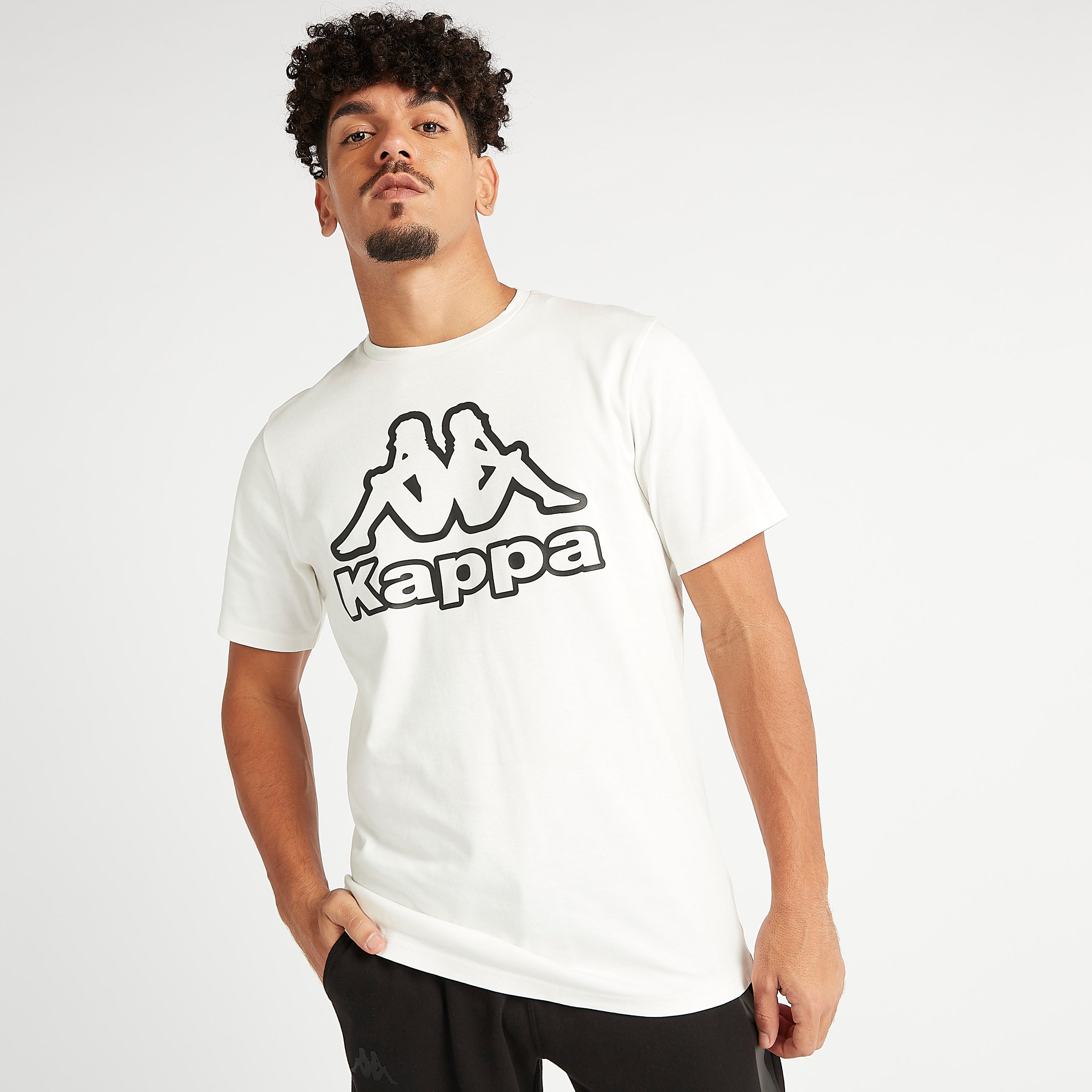 تيشيرت مستدام  بياقة ضيقة وأكمام قصيرة وبتفاصيل شعار من كابا-men-clothing-sportswearandactivewear-tshirtsandpolos-image-3