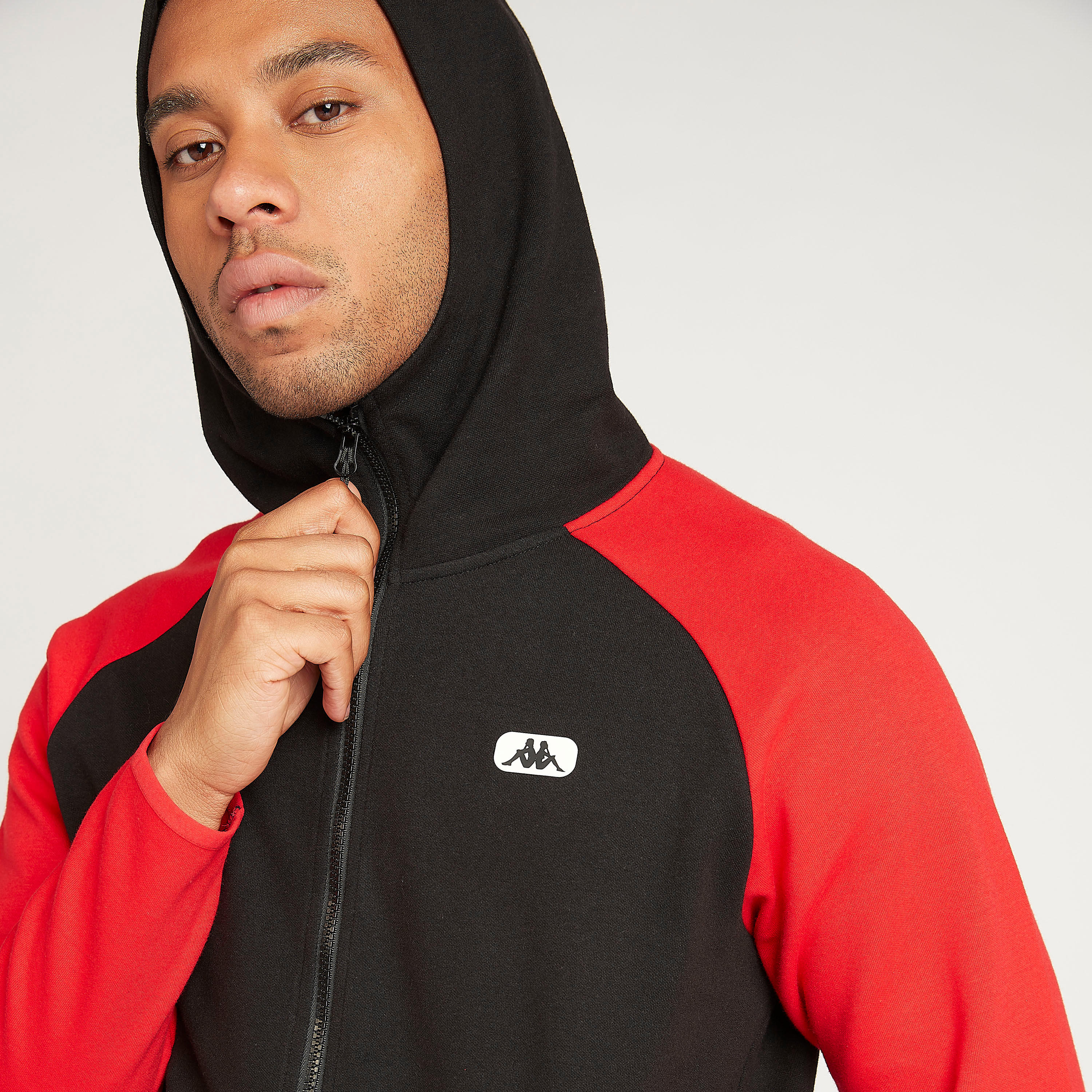 هودي مستدام بأكمام طويلة وسحّاب إغلاق من كابا-men-winterwear-hoodiesandsweatshirts-image-1