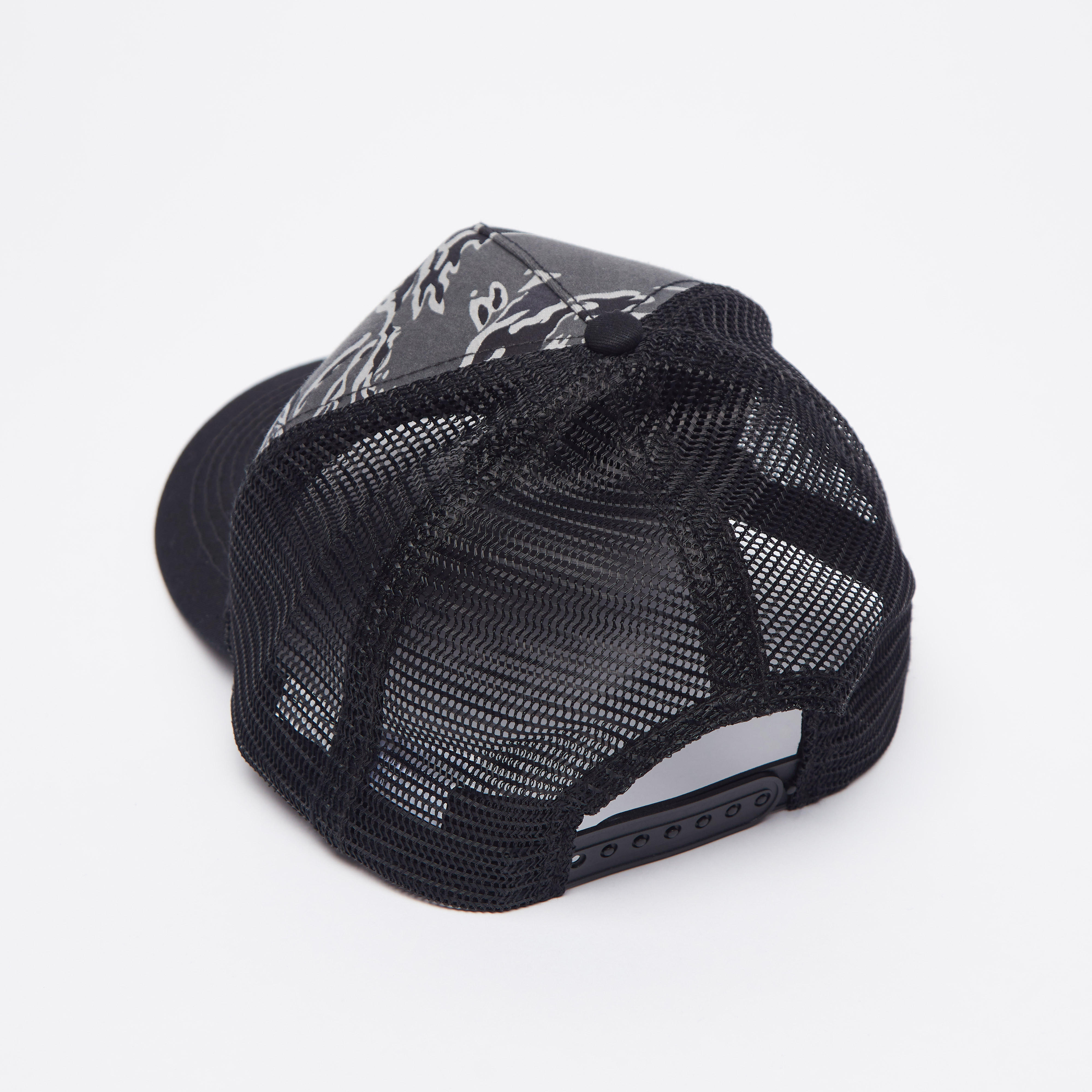 قبعة كاب بزر إغلاق وطبعات من كابا-men-caps-image-1