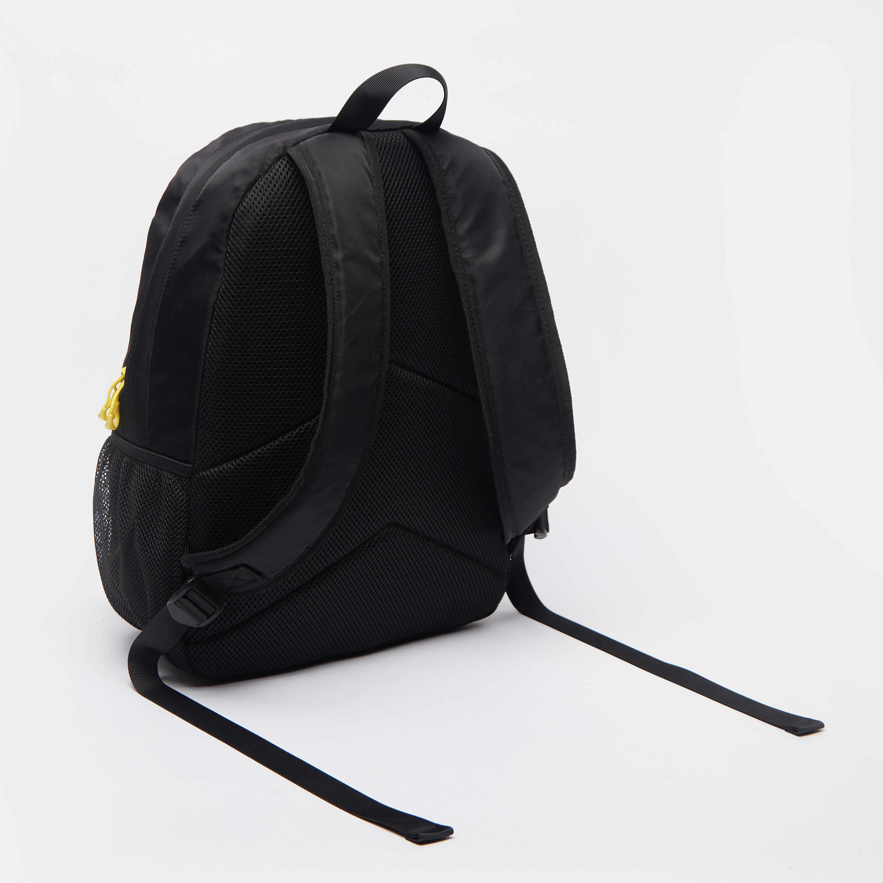 شنطة ظهر بسحّاب إغلاق وحمّالات قابلة للتعديل وطبعات من كابا-men-bags-image-2