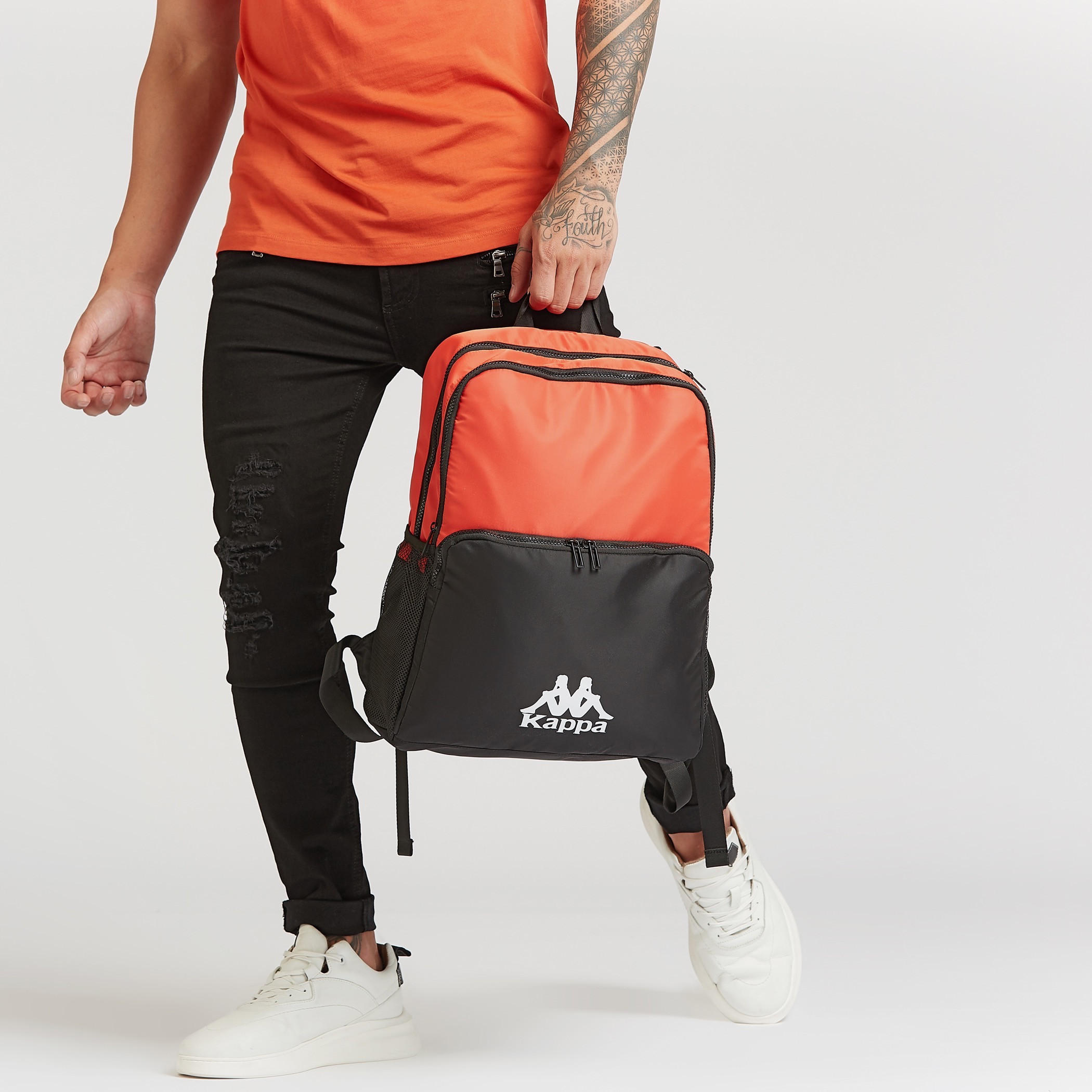 شنطة ظهر سادة بحمّالات كتف قابلة للتعديل ومقبض علوي من كابا-men-bags-image-4