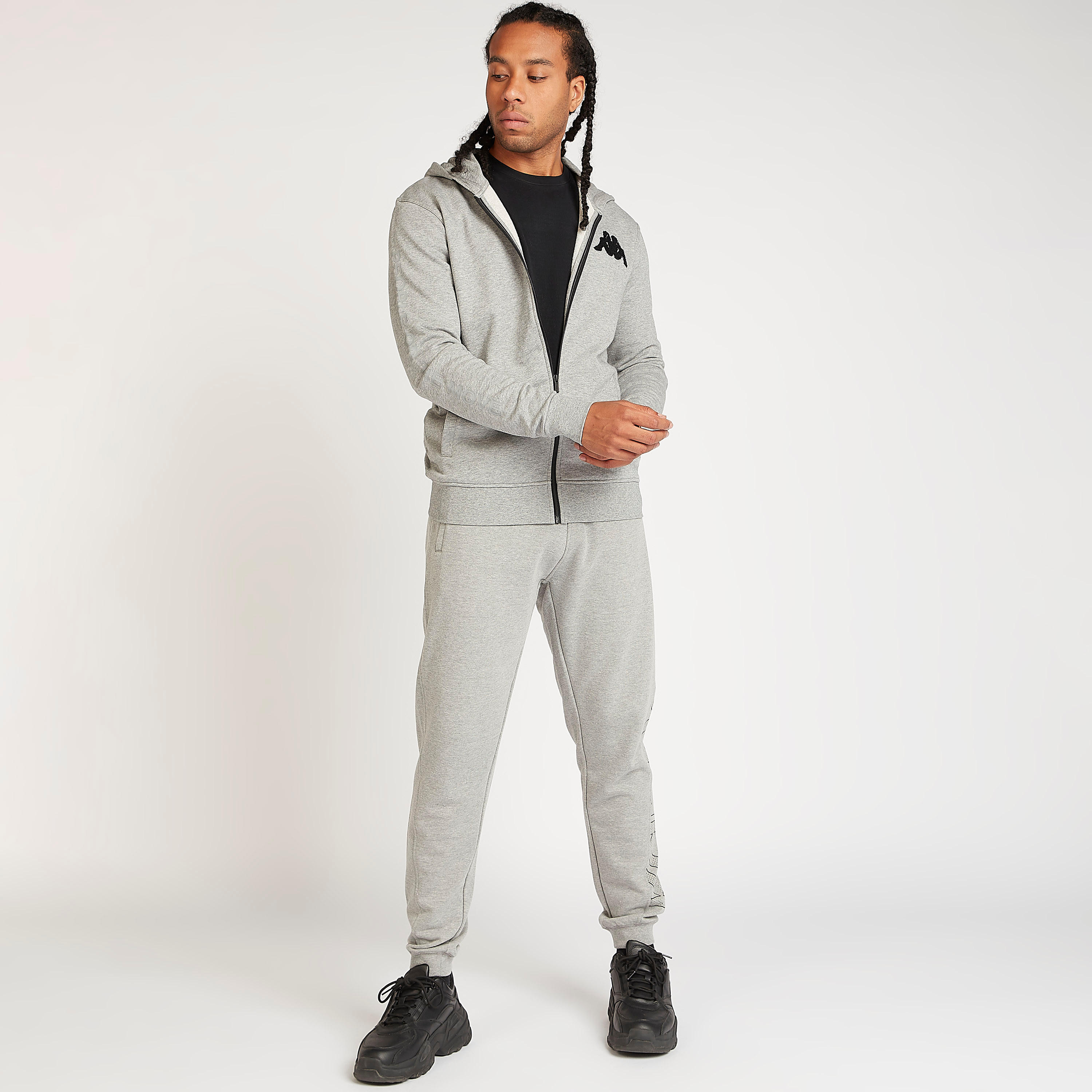 هودي بأكمام طويلة وجيوب من كابا-men-winterwear-hoodiesandsweatshirts-image-1