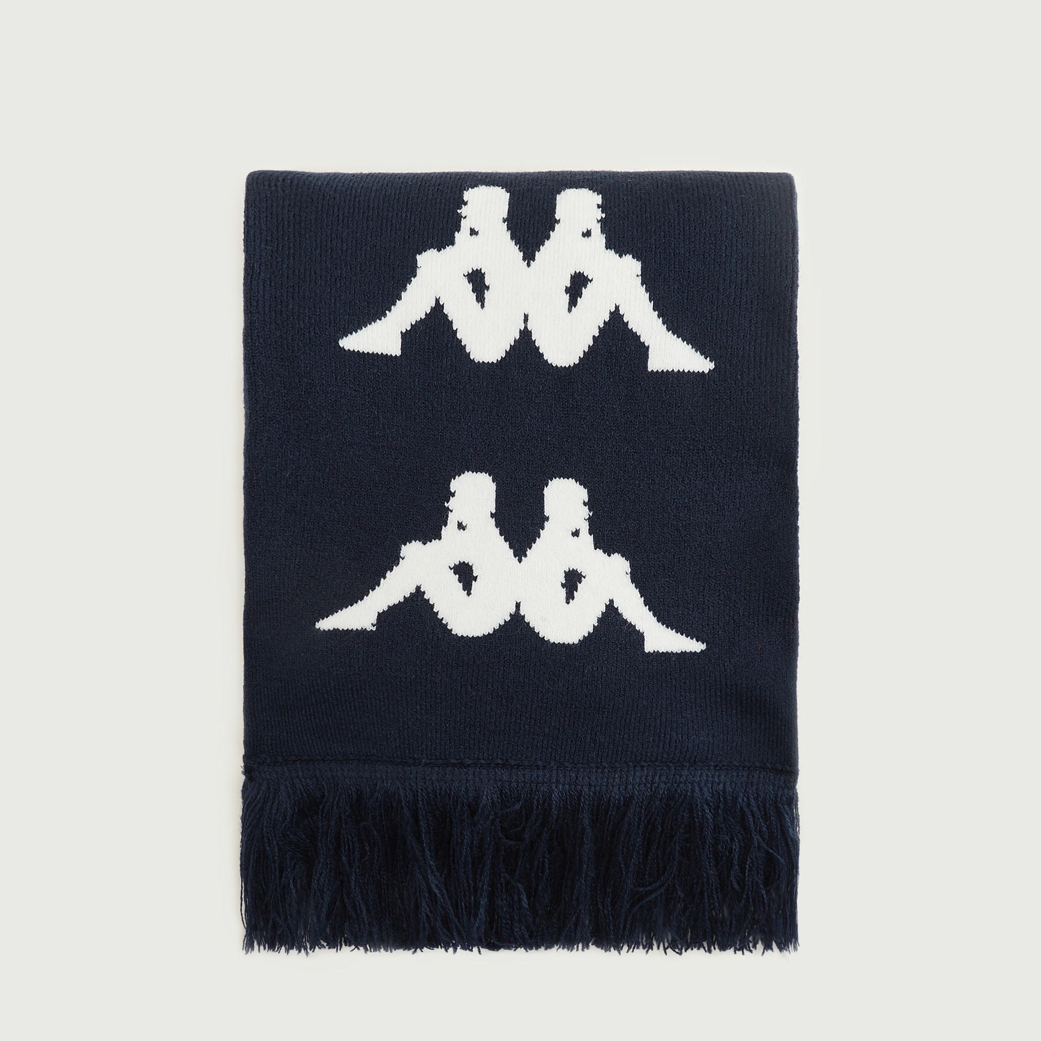 وشاح بتفاصيل شعار وشراشيب من كابا-men-scarvesandgloves-image-3