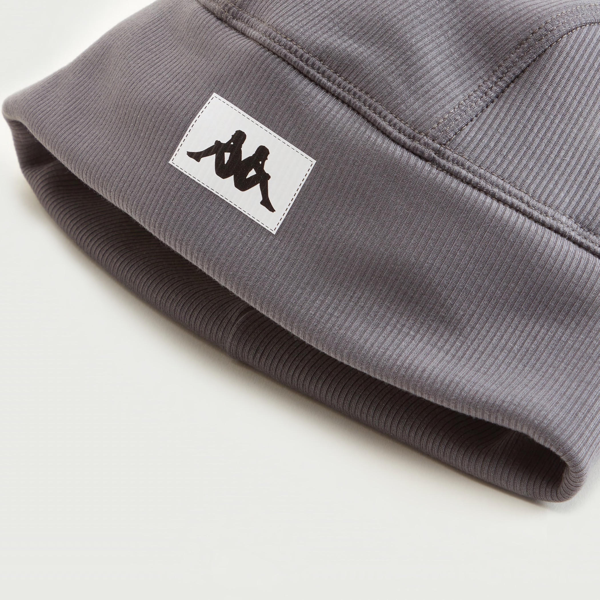 Kappa Solid Logo Detail Beanie-men-caps-image-4