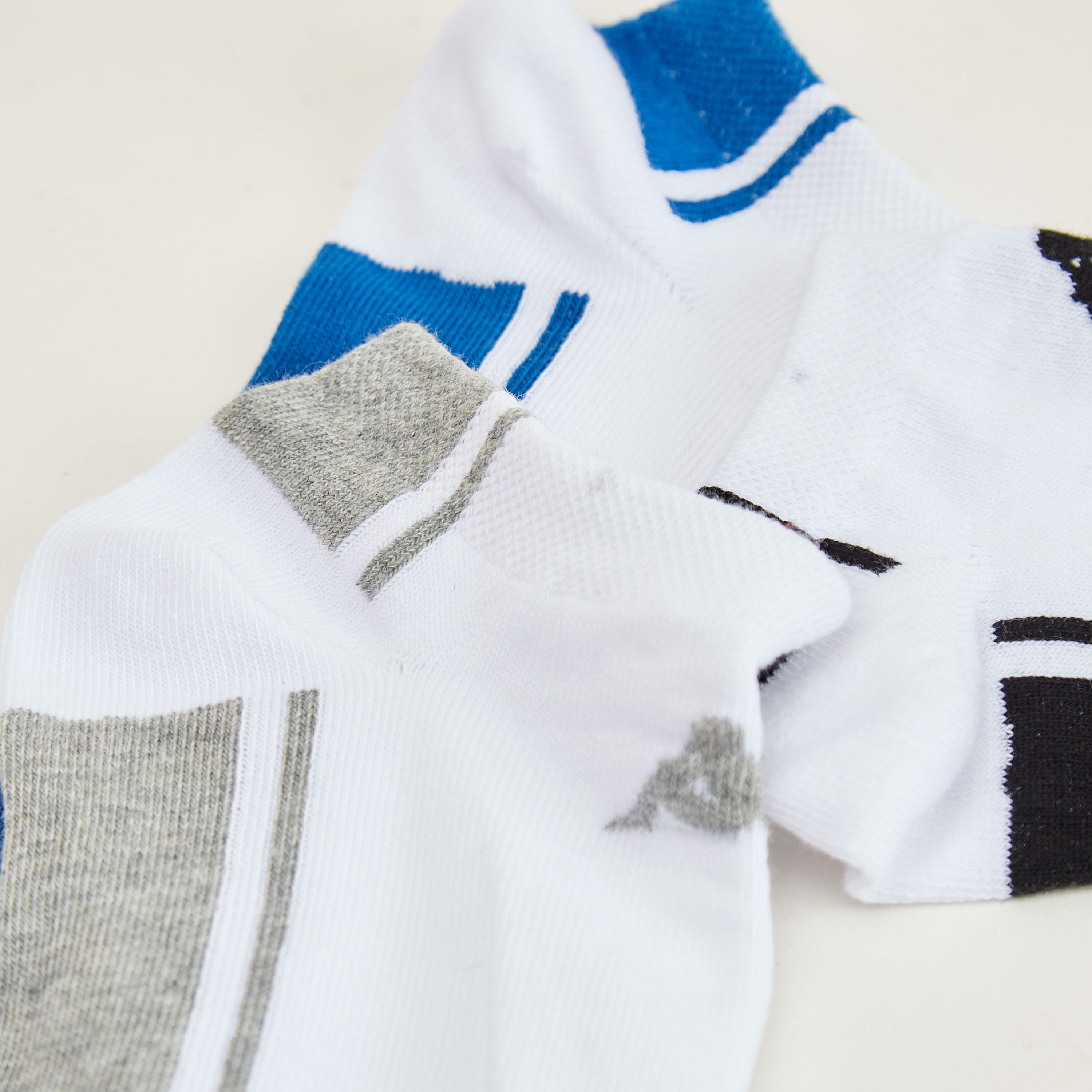 جوارب بطول الكاحل وبتفاصيل شعار من كابا - طقم من 3 أزواج-men-socks-image-4