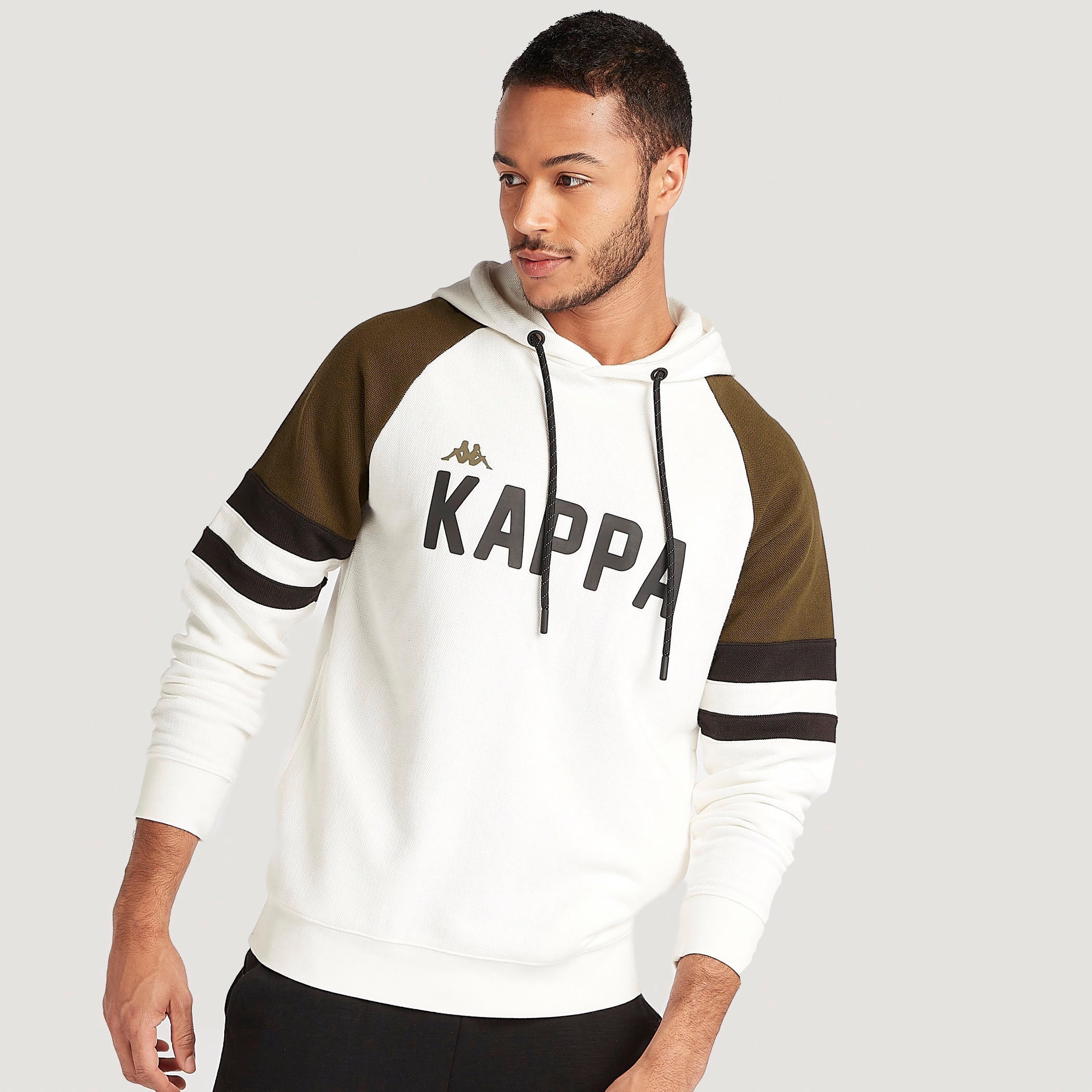 هودي بأكمام طويلة وطبعات من كابا-men-winterwear-hoodiesandsweatshirts-image-1