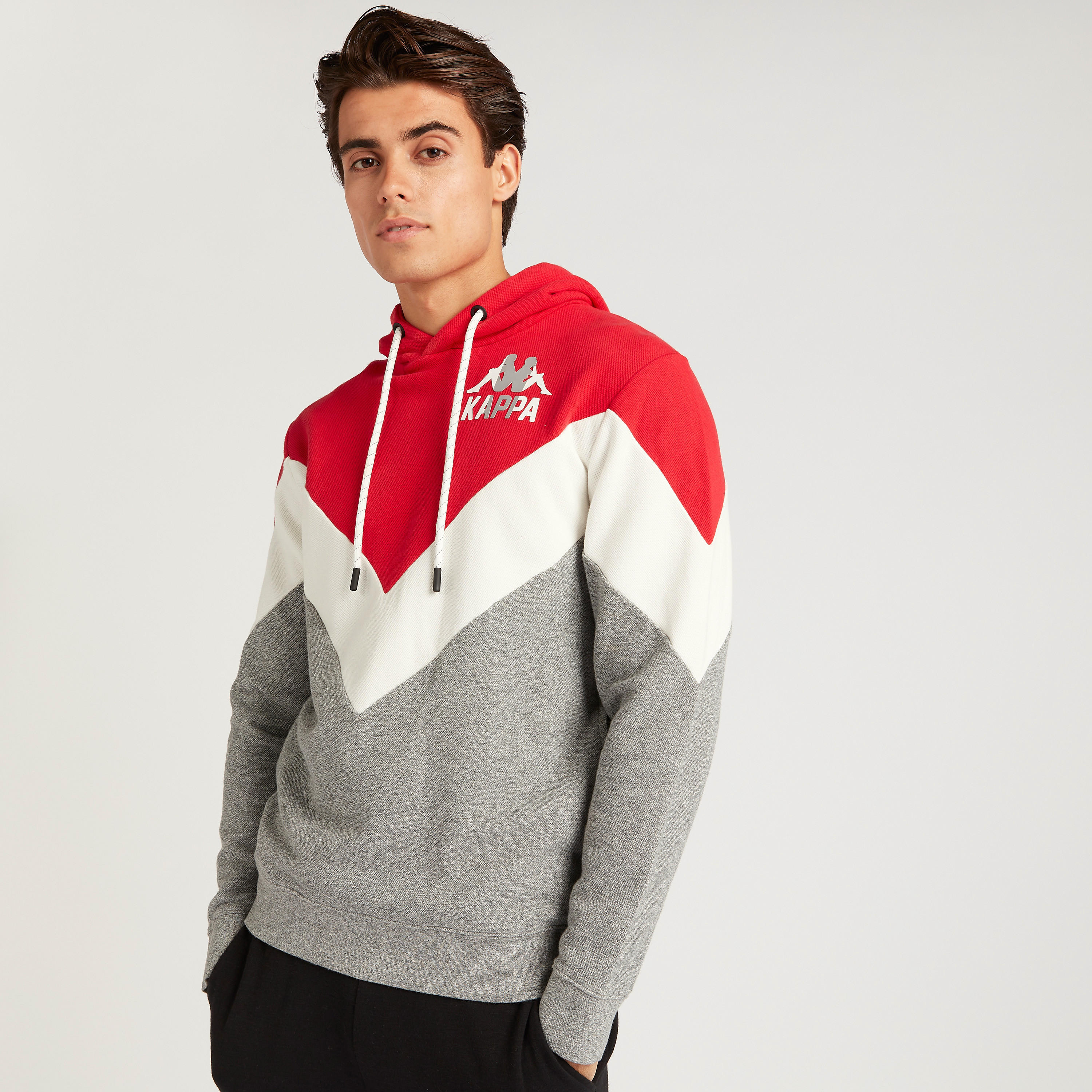 هودي بأكمام طويلة وطبعات قوالب ملونة من كابا-men-winterwear-hoodiesandsweatshirts-image-1