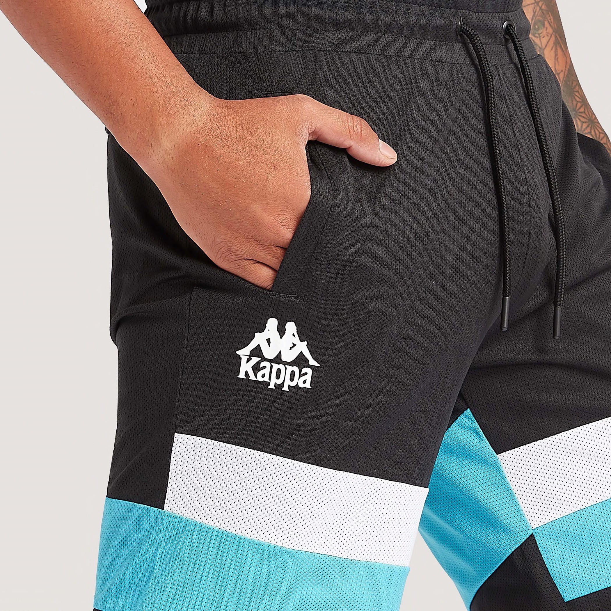 شورت بقوالب ملوّنة ورباط إغلاق من كابا-men-clothing-sportswearandactivewear-bottoms-image-3