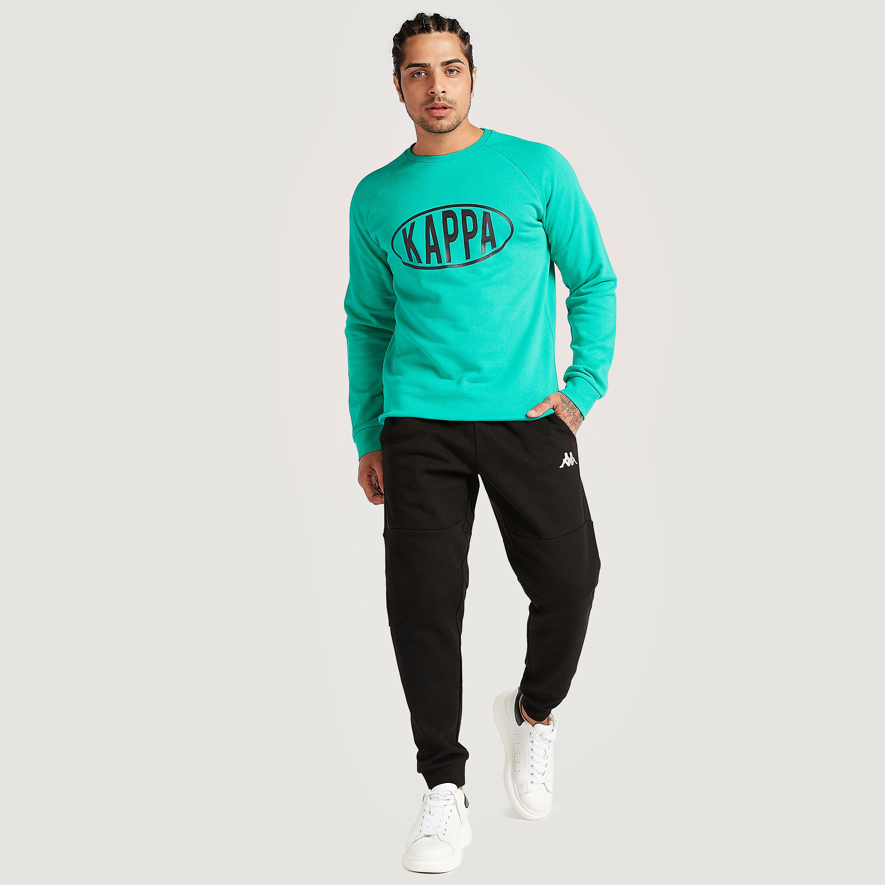 سويت شيرت بياقة ضيقة وأكمام طويلة من كابا-men-winterwear-hoodiesandsweatshirts-image-2