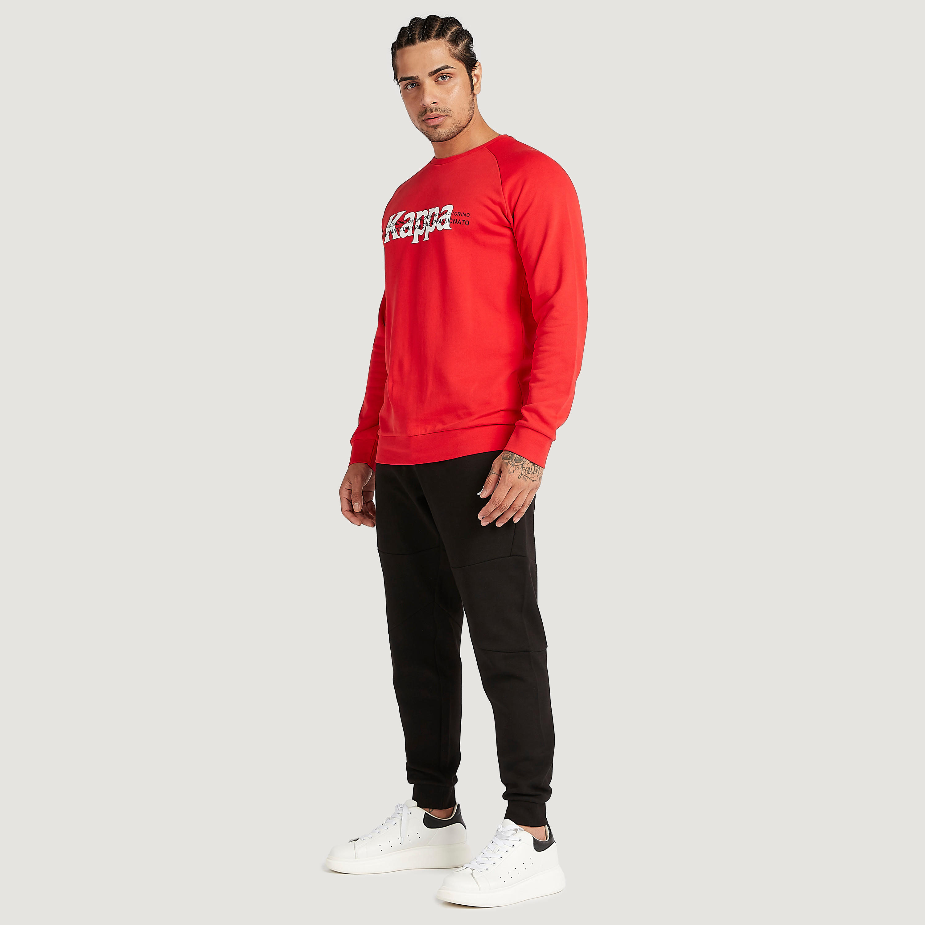 سويت شيرت بياقة ضيقة وأكمام طويلة من كابا-men-winterwear-hoodiesandsweatshirts-image-2