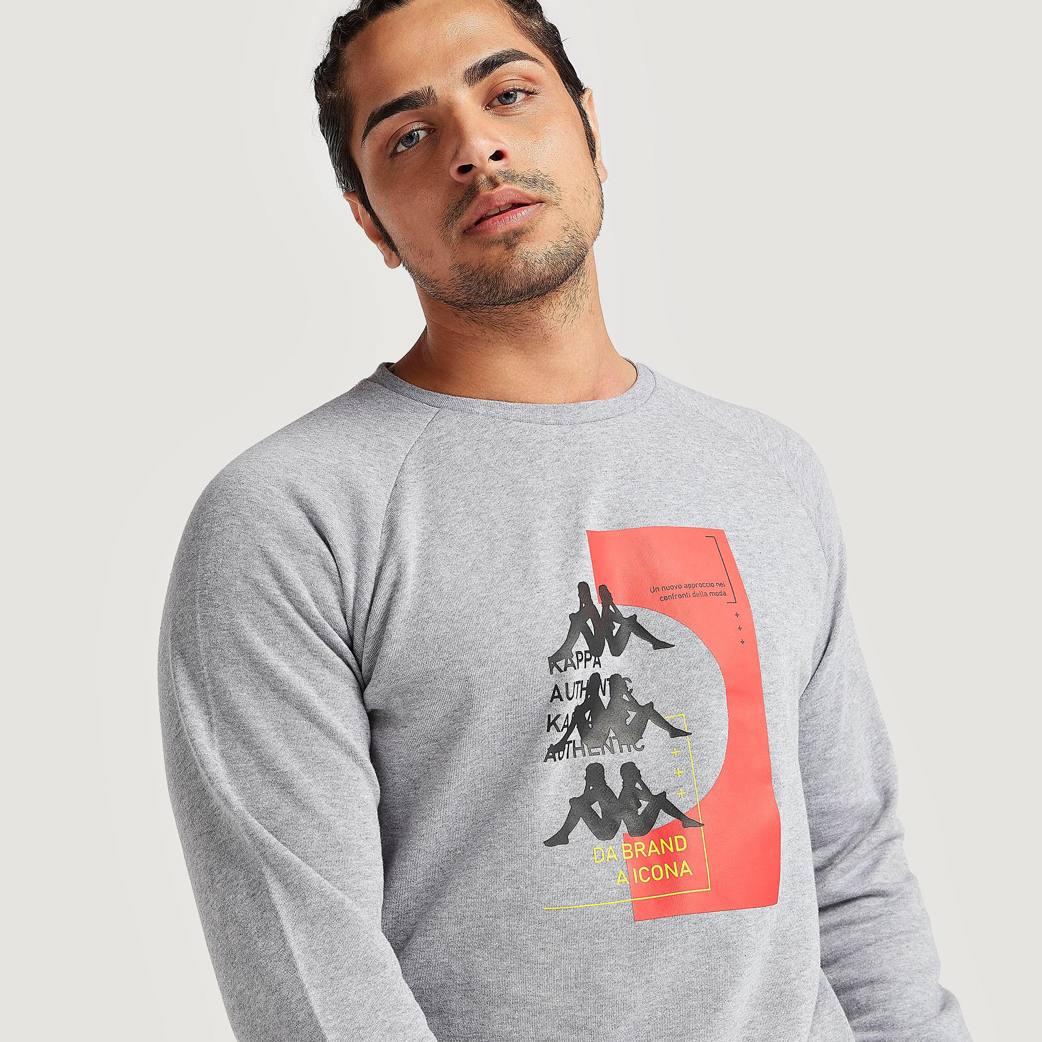 سويت شيرت بياقة ضيقة وأكمام طويلة من كابا-men-winterwear-hoodiesandsweatshirts-image-3