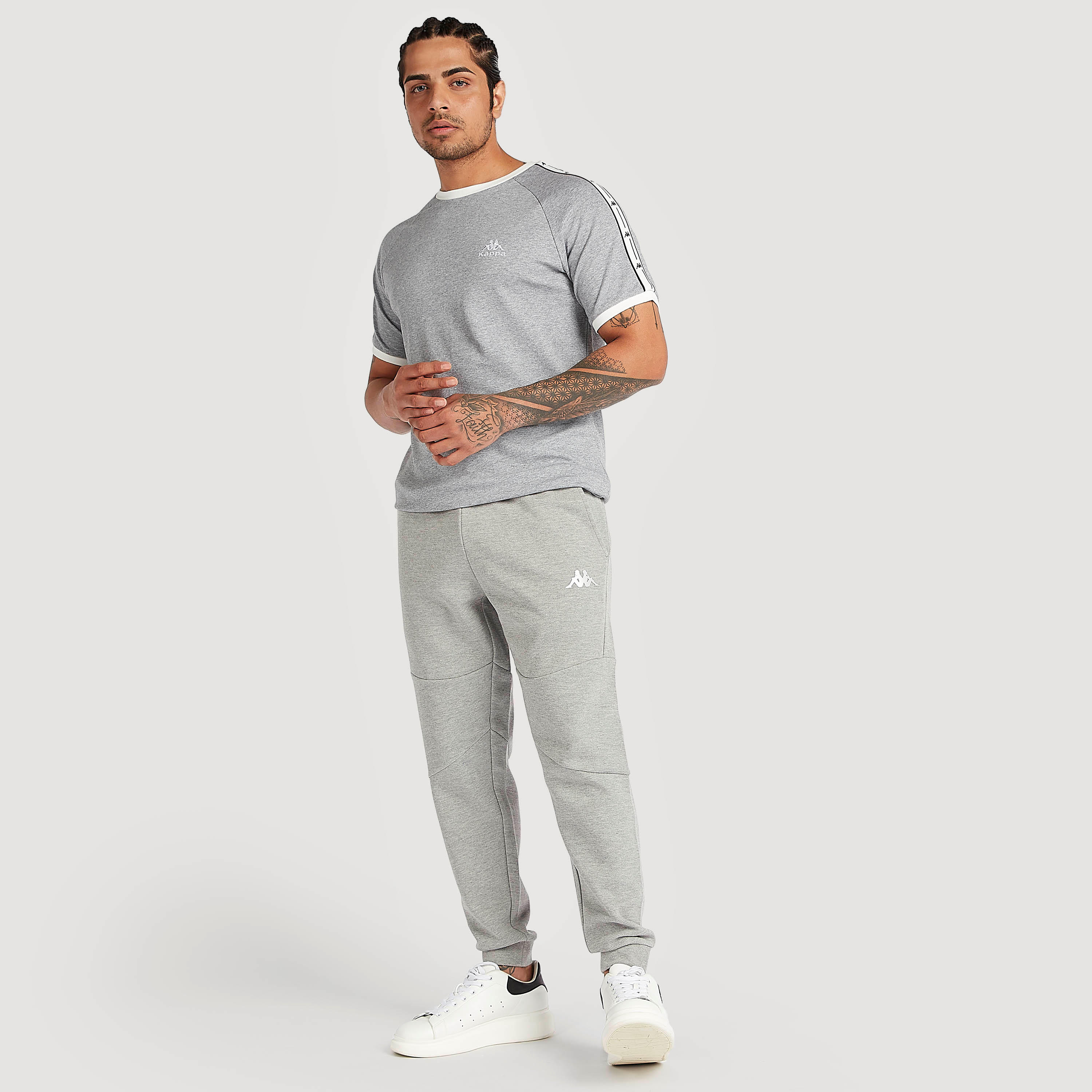 بنطلون رياضي برباط إغلاق وجيوب بسحّاب من كابا-men-clothing-sportswearandactivewear-tracksuits-image-2