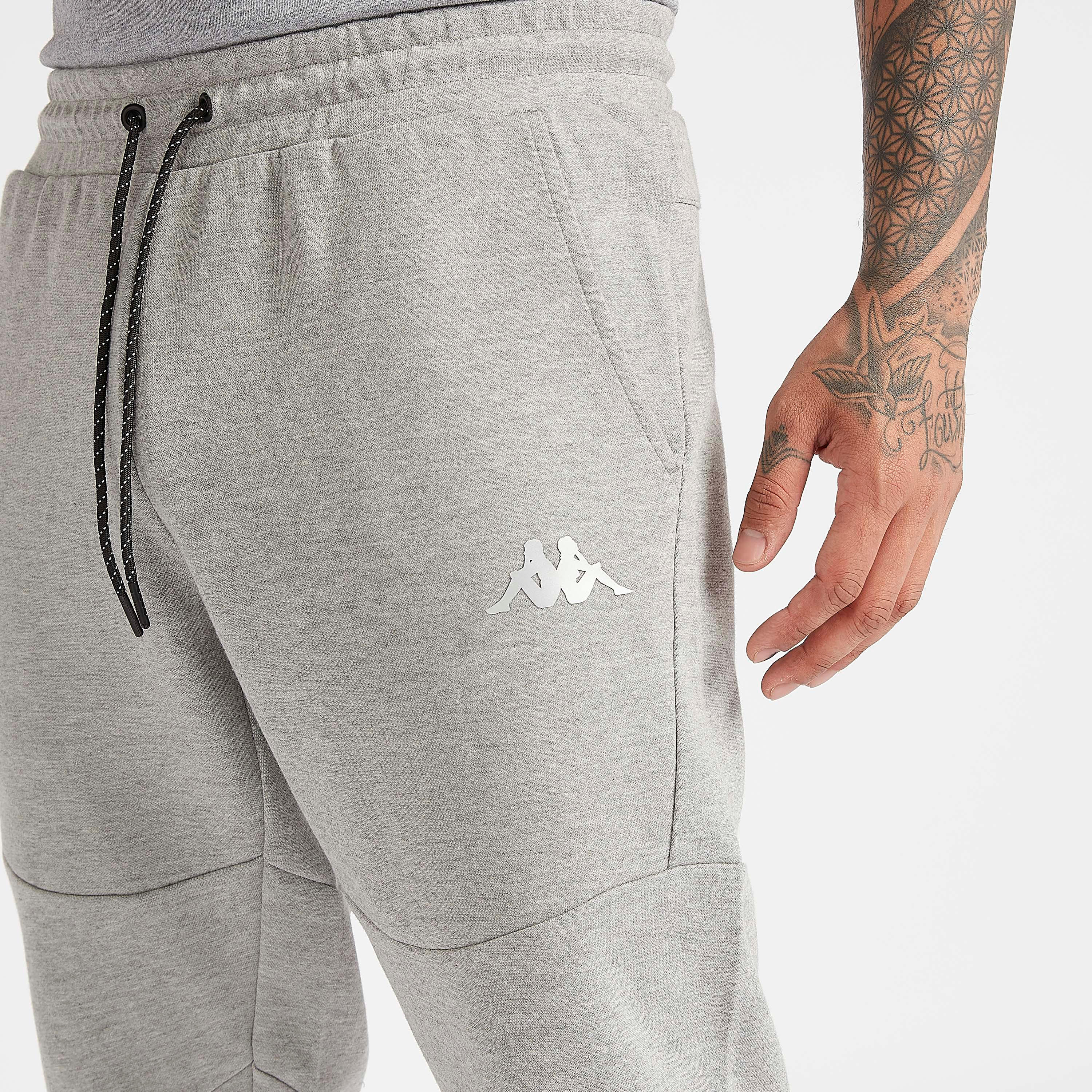 بنطلون رياضي برباط إغلاق وجيوب بسحّاب من كابا-men-clothing-sportswearandactivewear-tracksuits-image-3
