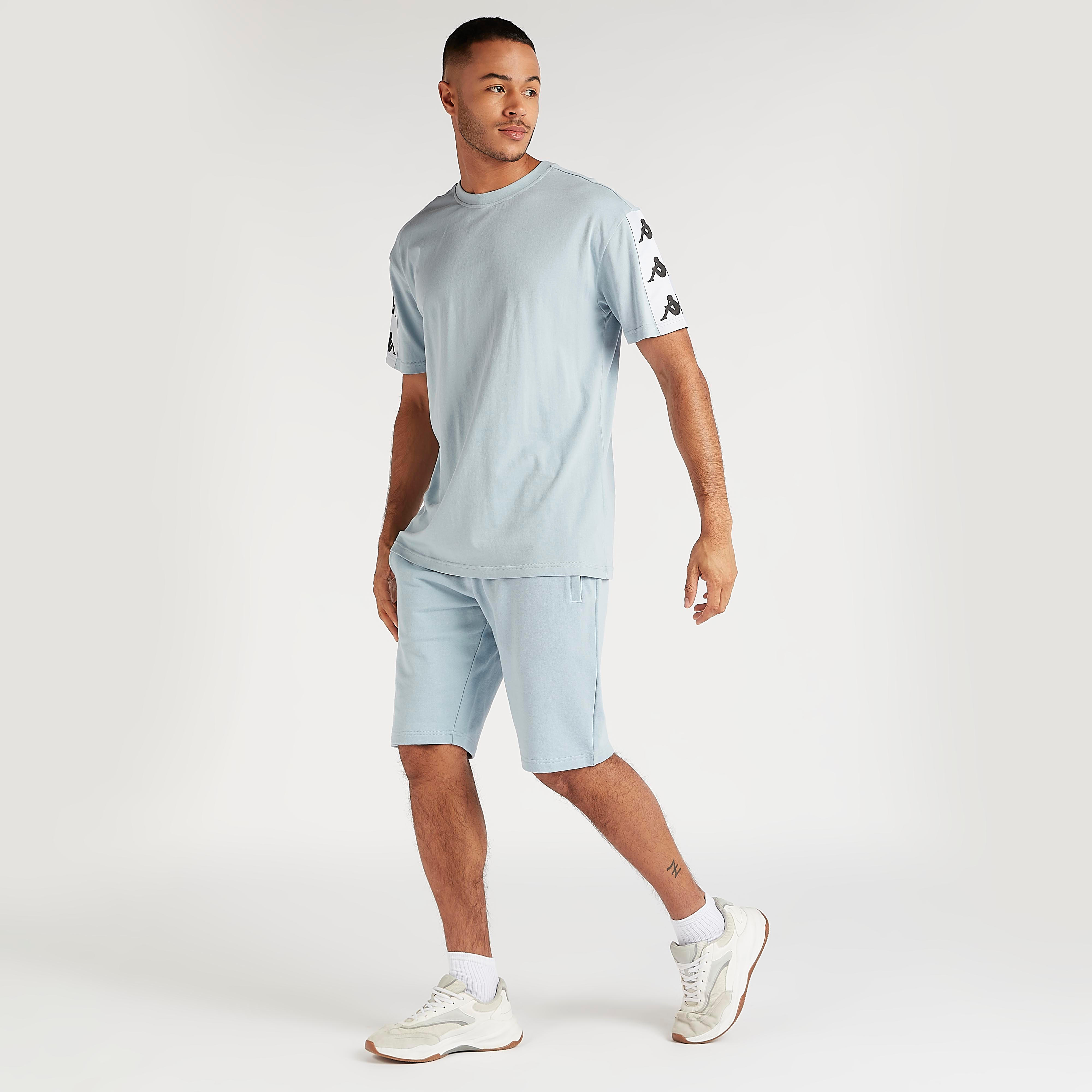 شورت سادة بخصر مطّاطي وجيوب من كابا-men-clothing-sportswearandactivewear-bottoms-image-3