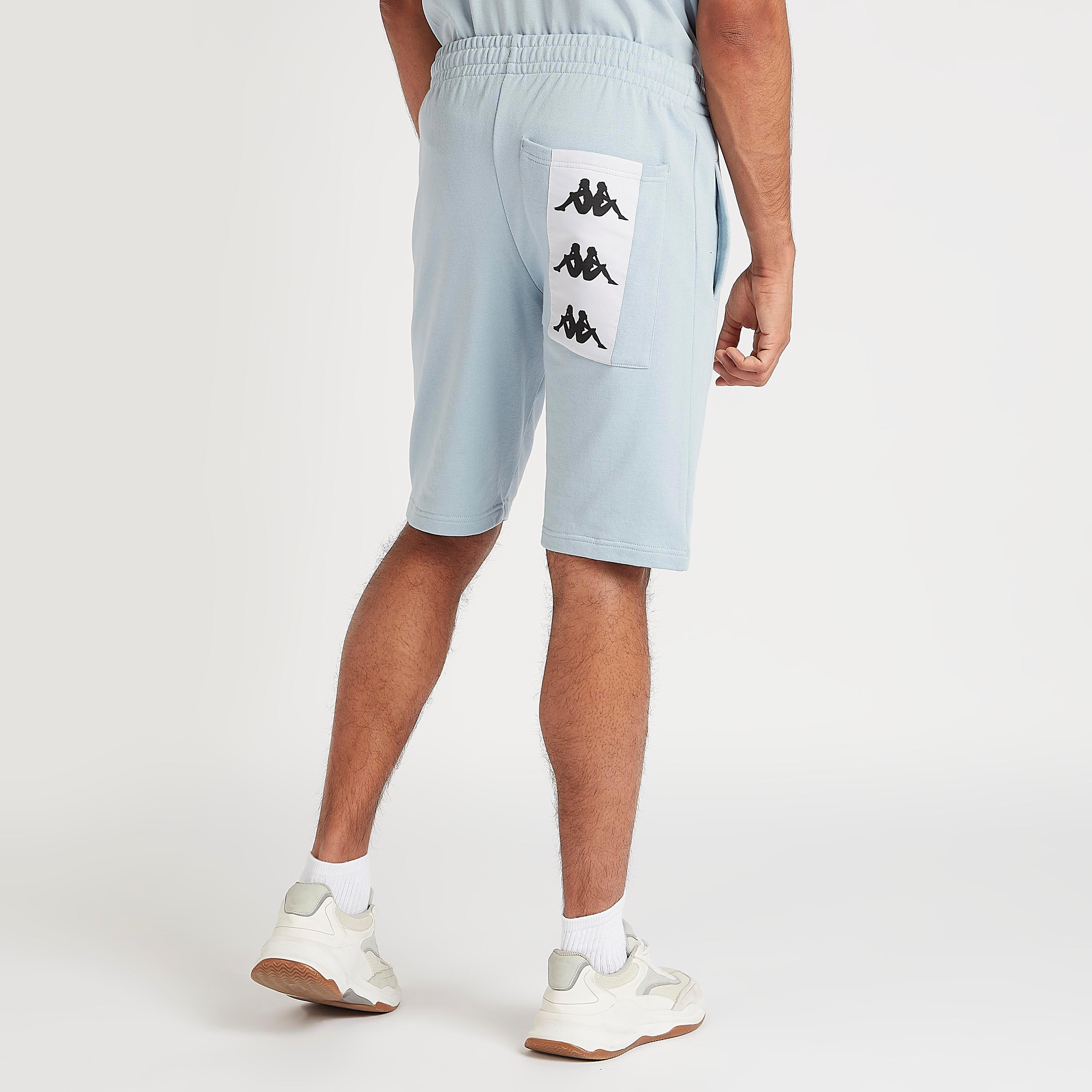 شورت سادة بخصر مطّاطي وجيوب من كابا-men-clothing-sportswearandactivewear-bottoms-image-1