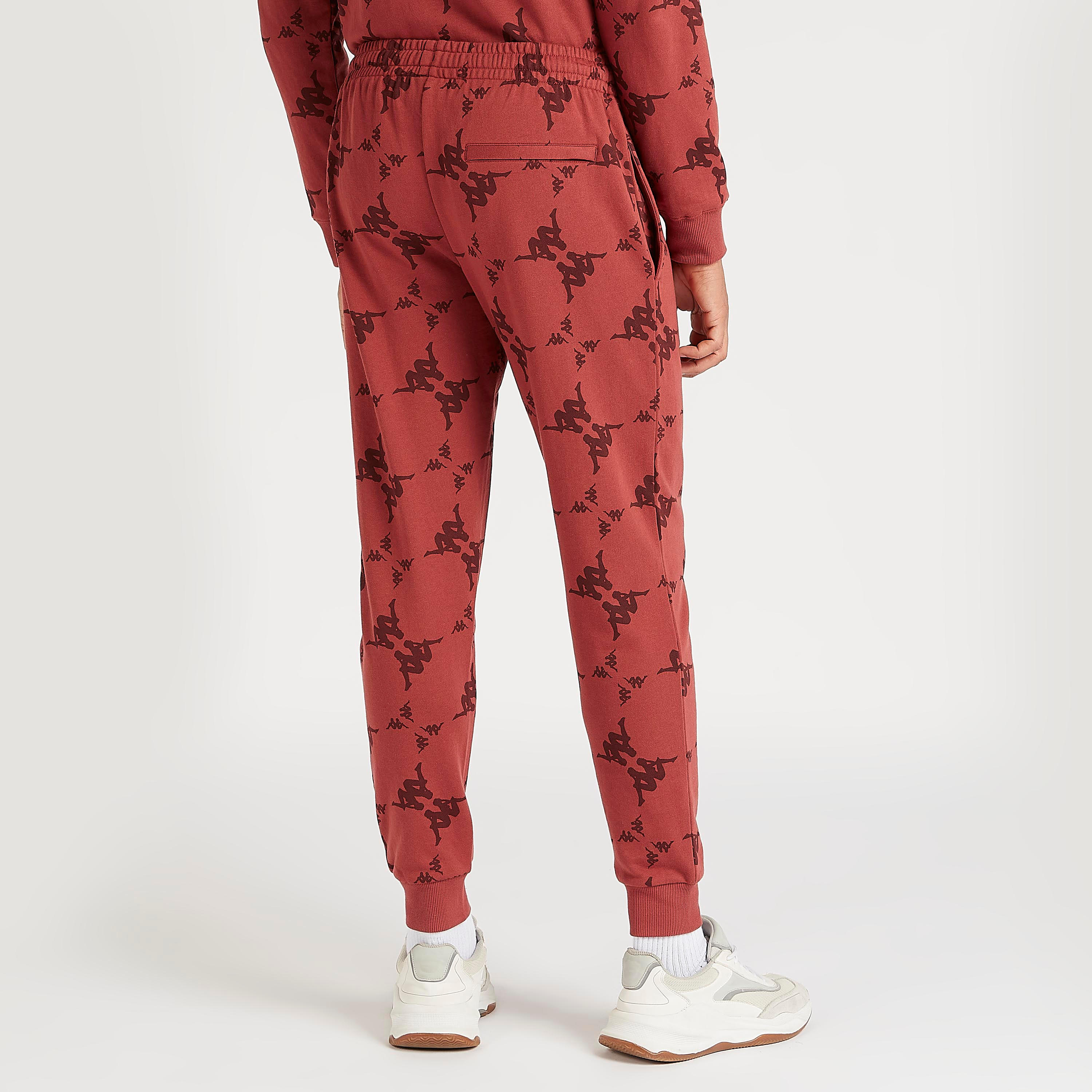 بنطلون رياضي بطبعات وجيوب وخصر مطّاطي من كابا-men-clothing-sportswearandactivewear-tracksuits-image-4