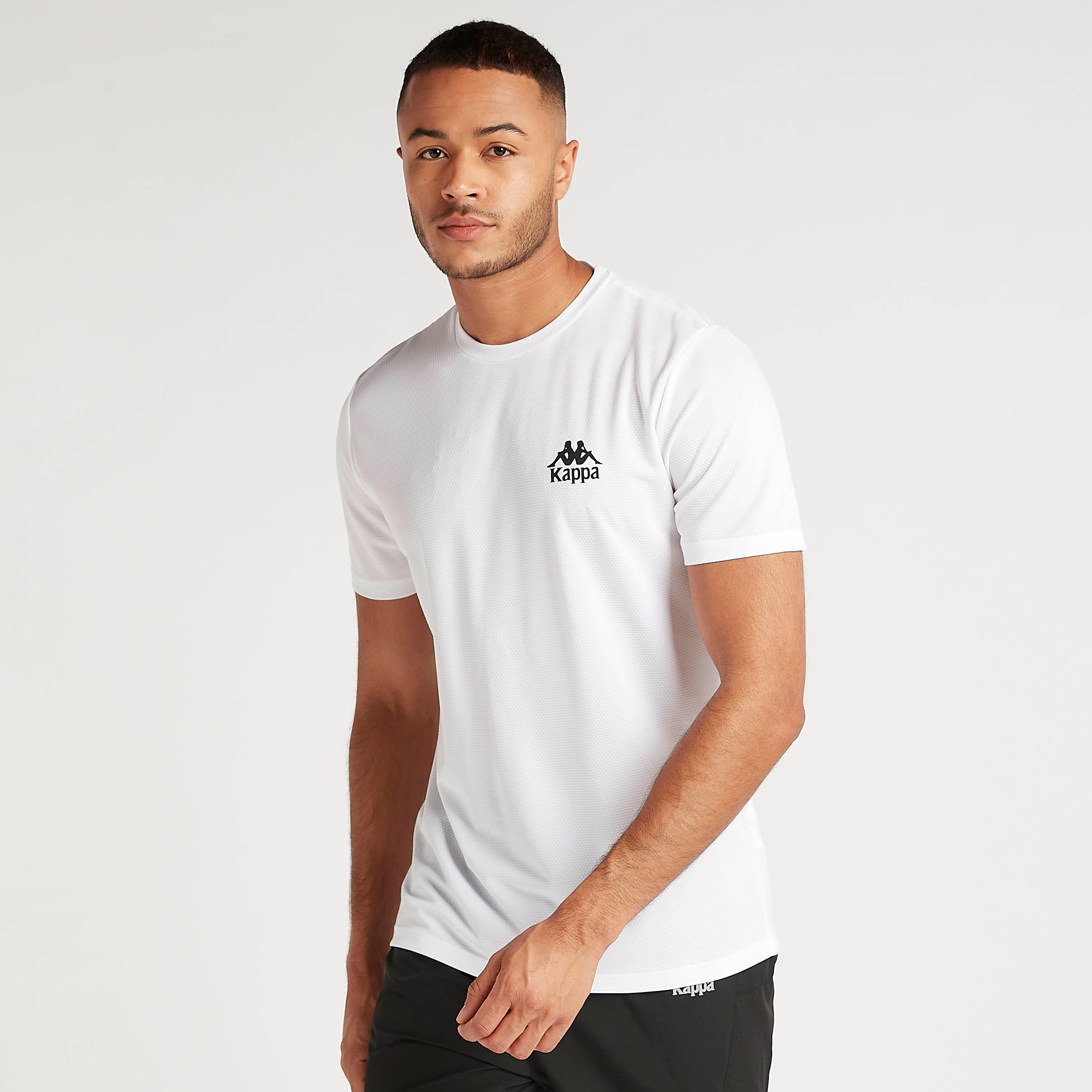 تيشيرت بياقة ضيّقة وأكمام قصيرة من كابا-men-clothing-sportswearandactivewear-tshirtsandpolos-image-1