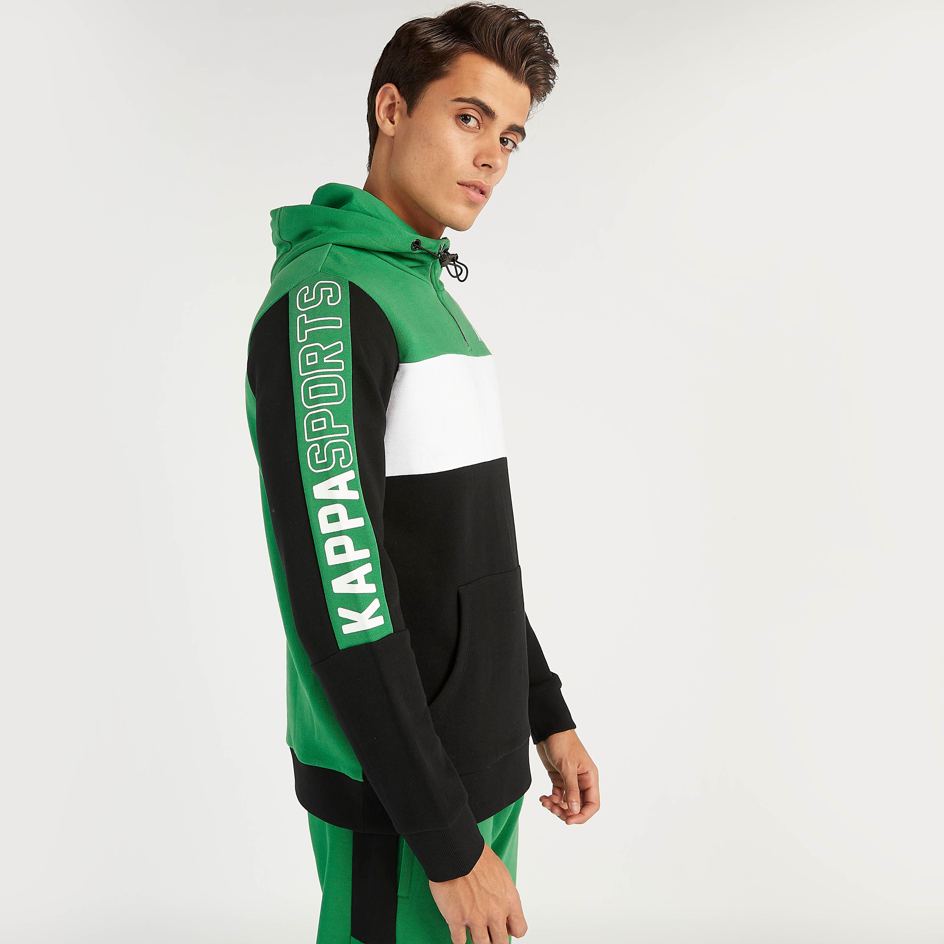 هودي بجيوب وسحّاب من كابا-men-winterwear-hoodiesandsweatshirts-image-6
