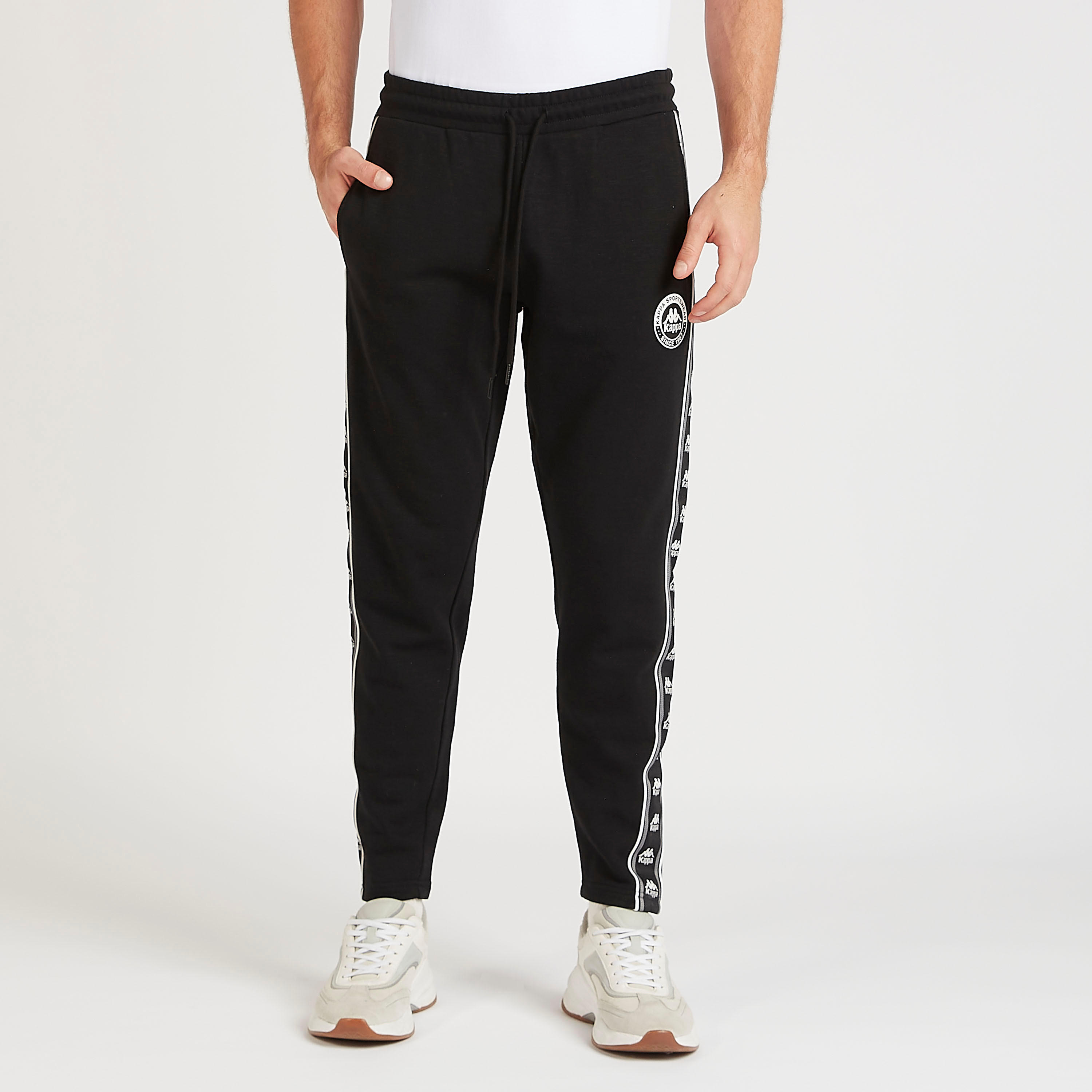 بنطلون رياضي سادة برباط إغلاق من كابا-men-clothing-sportswearandactivewear-tracksuits-image-5