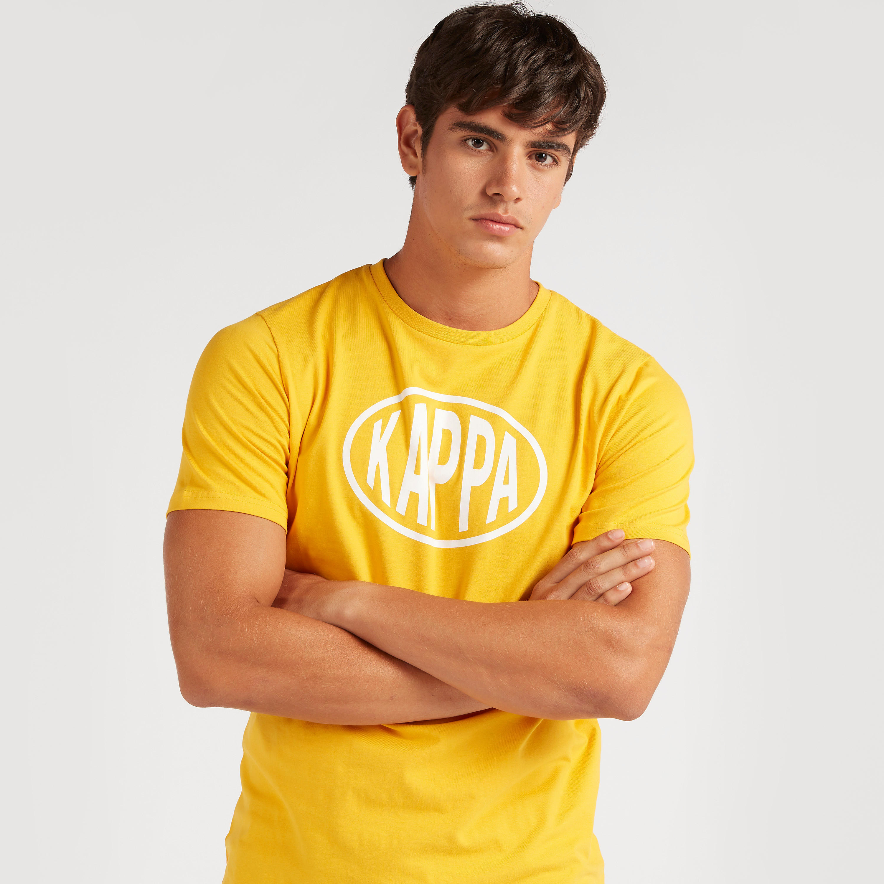 تيشيرت بطبعات وياقة ضيّقة وأكمام قصيرة من كابا-men-clothing-sportswearandactivewear-tshirtsandpolos-image-1