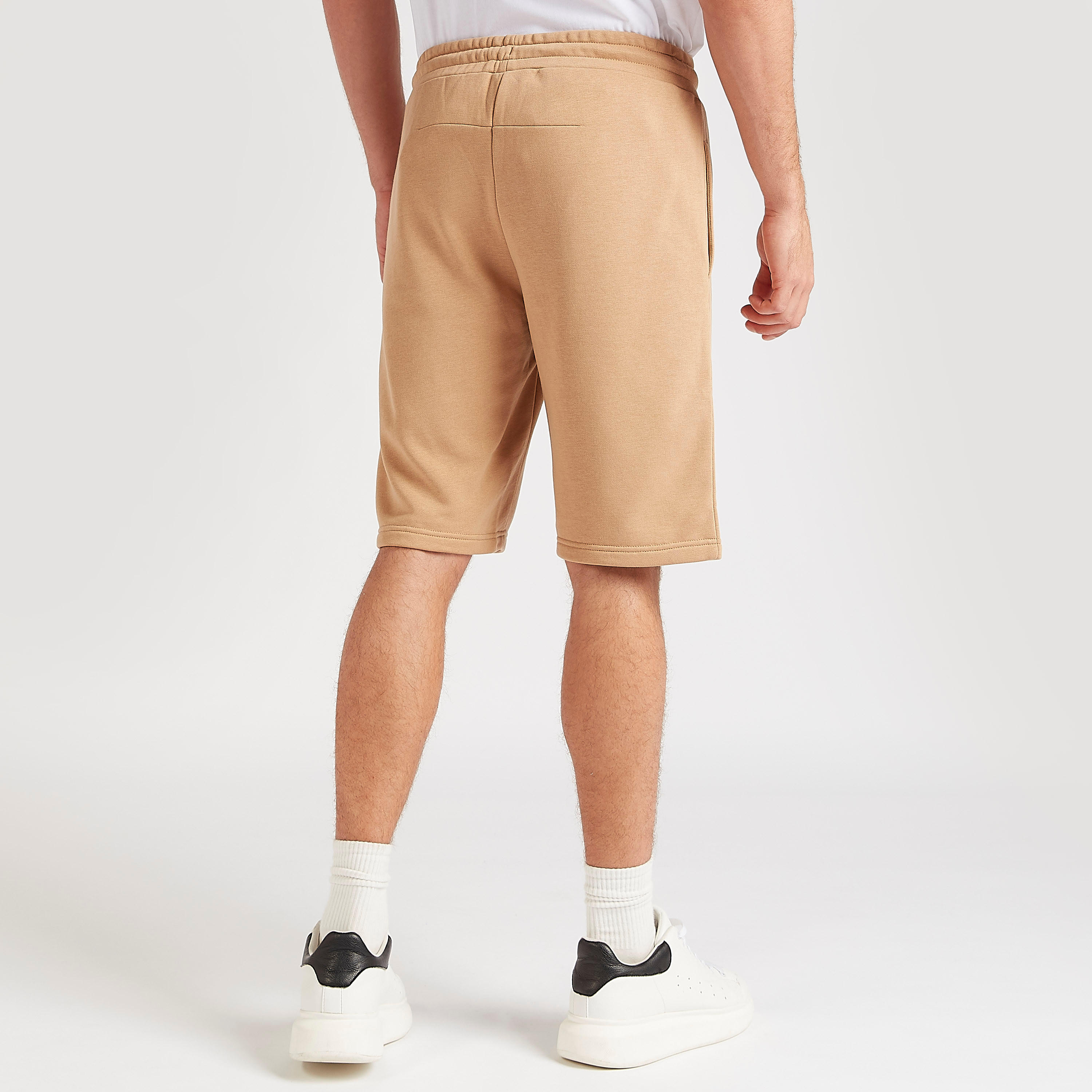 شورت بتفاصيل شعار ورباط إغلاق من كابا-men-clothing-sportswearandactivewear-bottoms-image-4