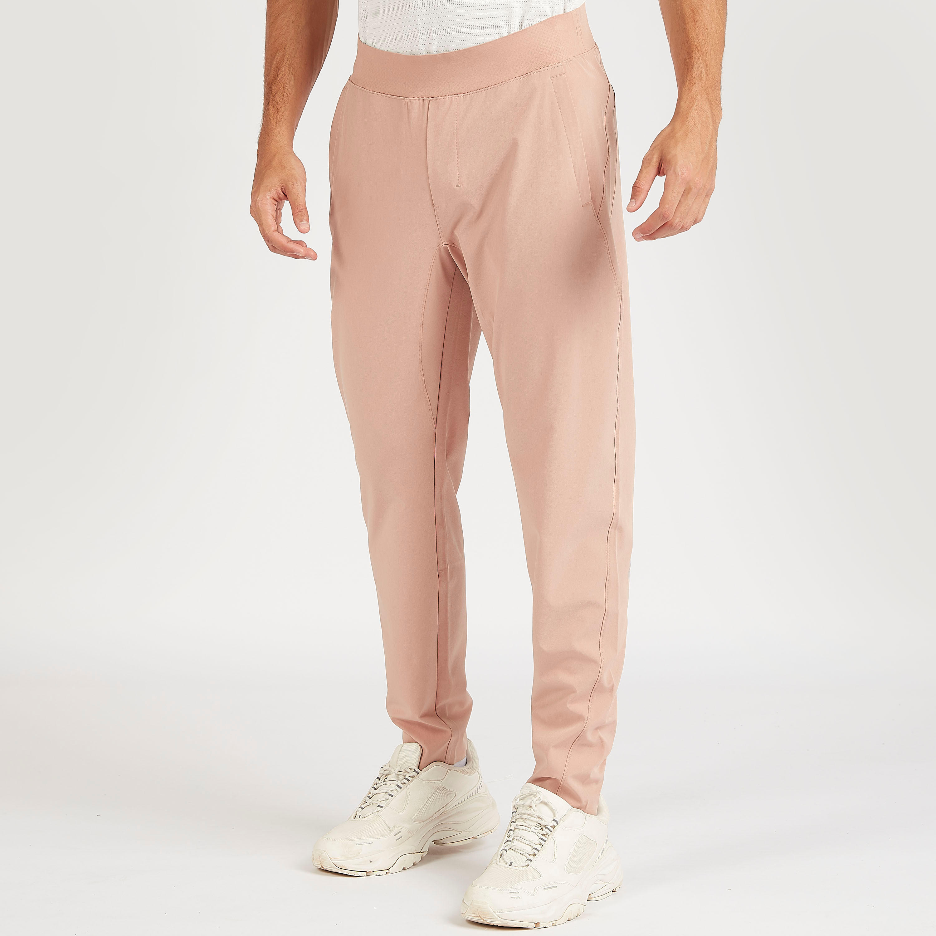 بنطلون رياضي سادة بخصر مطّاطي-men-clothing-sportswearandactivewear-tracksuits-image-4