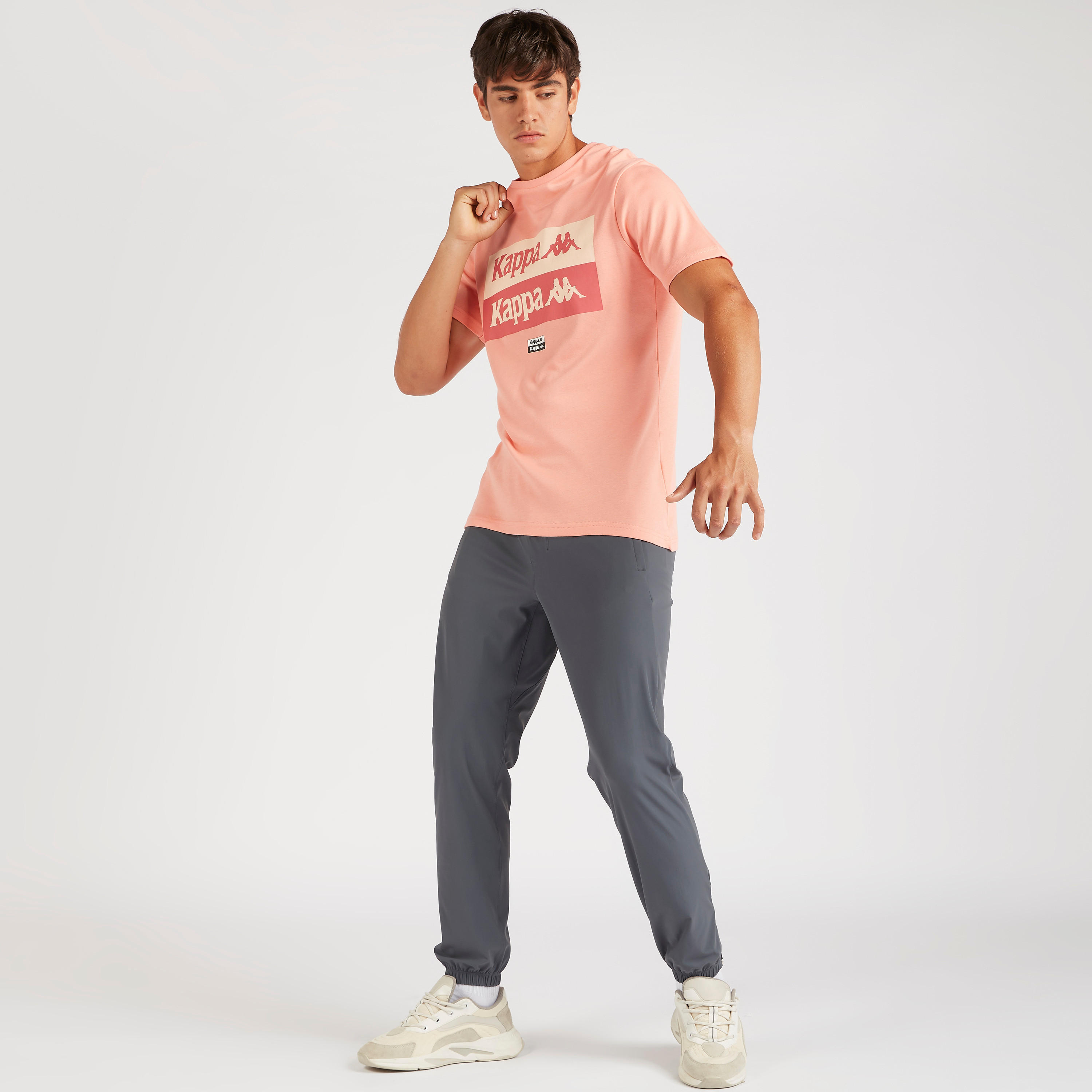بنطلون رياضي سادة بخصر مطاطي وأطراف بسحاب من كابا-men-clothing-sportswearandactivewear-tracksuits-image-5