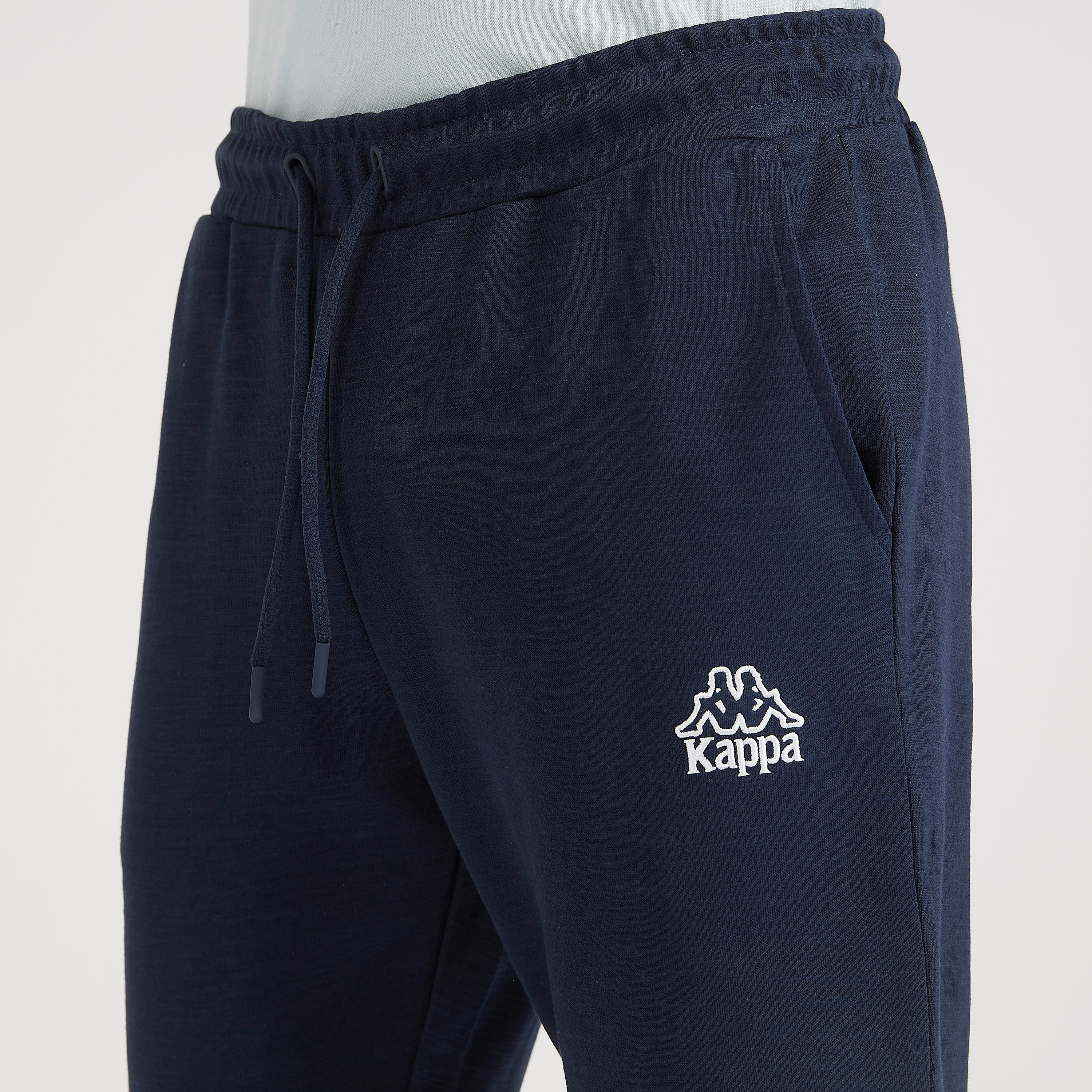 بنطلون رياضي برباط إغلاق وتفاصيل شعار من كابا-men-clothing-sportswearandactivewear-tracksuits-image-3