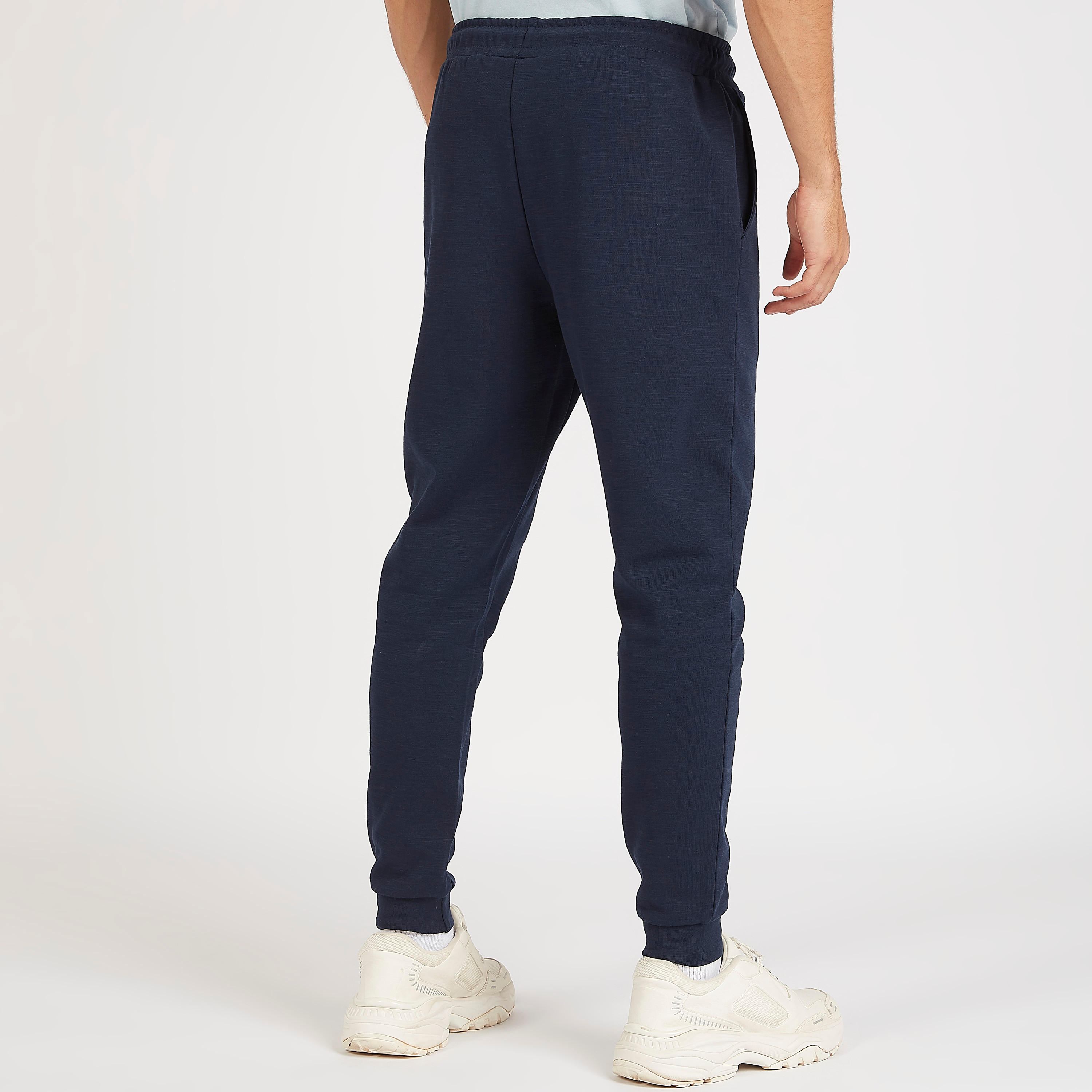 بنطلون رياضي برباط إغلاق وتفاصيل شعار من كابا-men-clothing-sportswearandactivewear-tracksuits-image-4