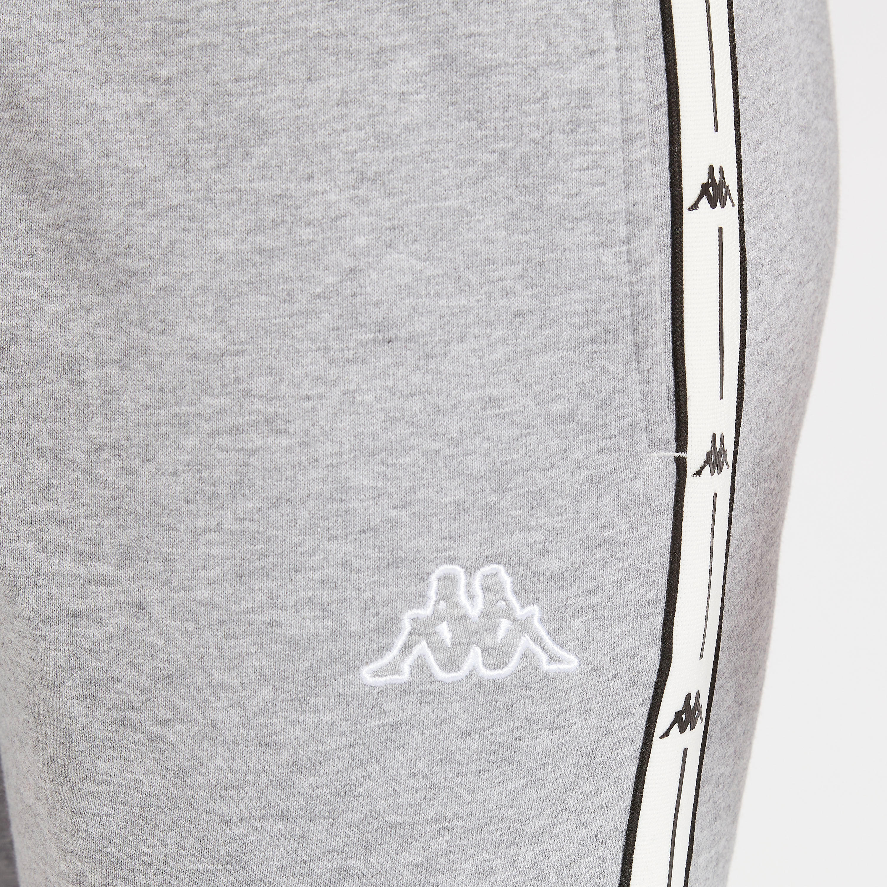 بنطلون رياضي سادة بتفاصيل شريطة ورباط إغلاق-men-clothing-sportswearandactivewear-bottoms-image-2
