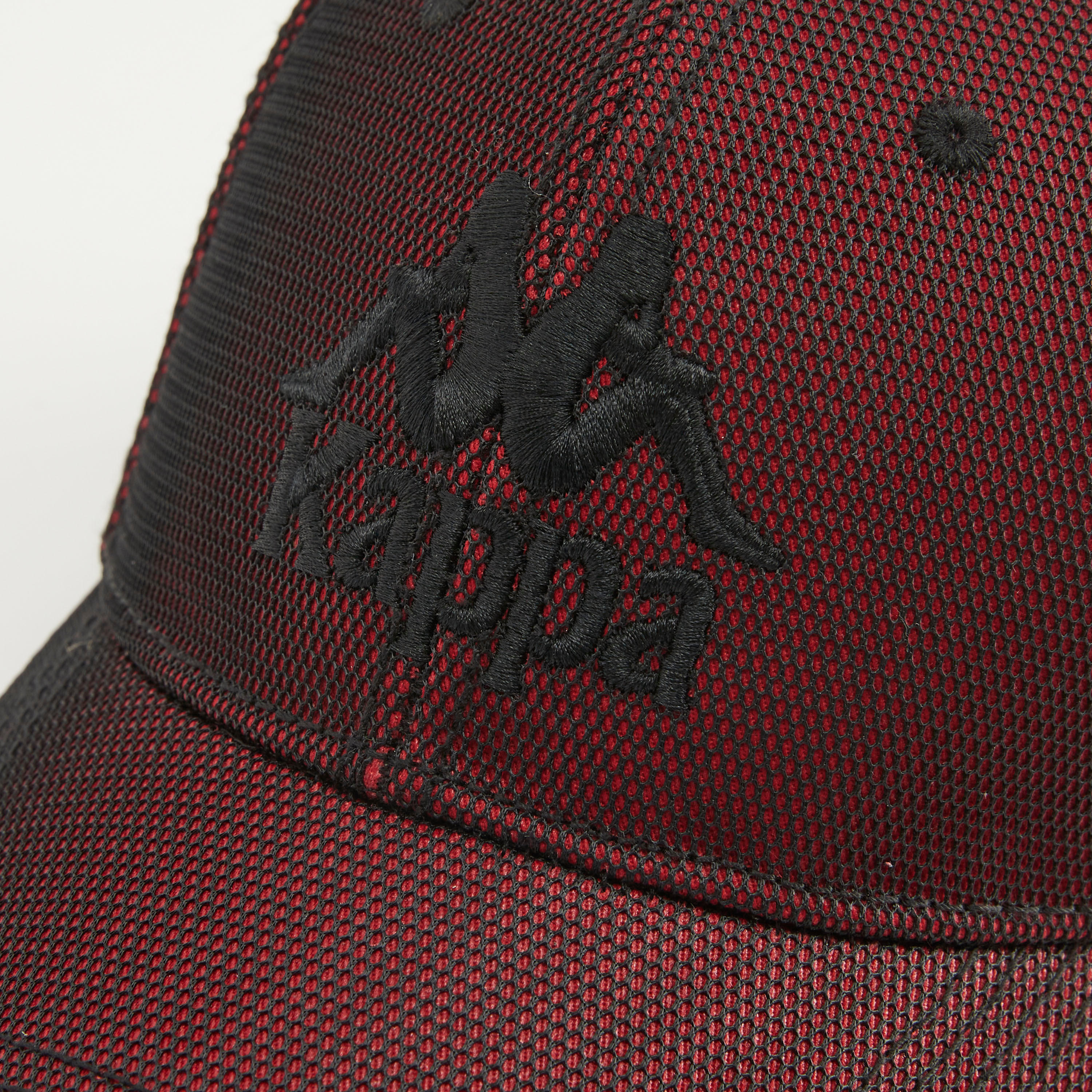 قبّعة كاب بارزة الملمس مطرزة بحلقات من كابا-men-caps-image-4