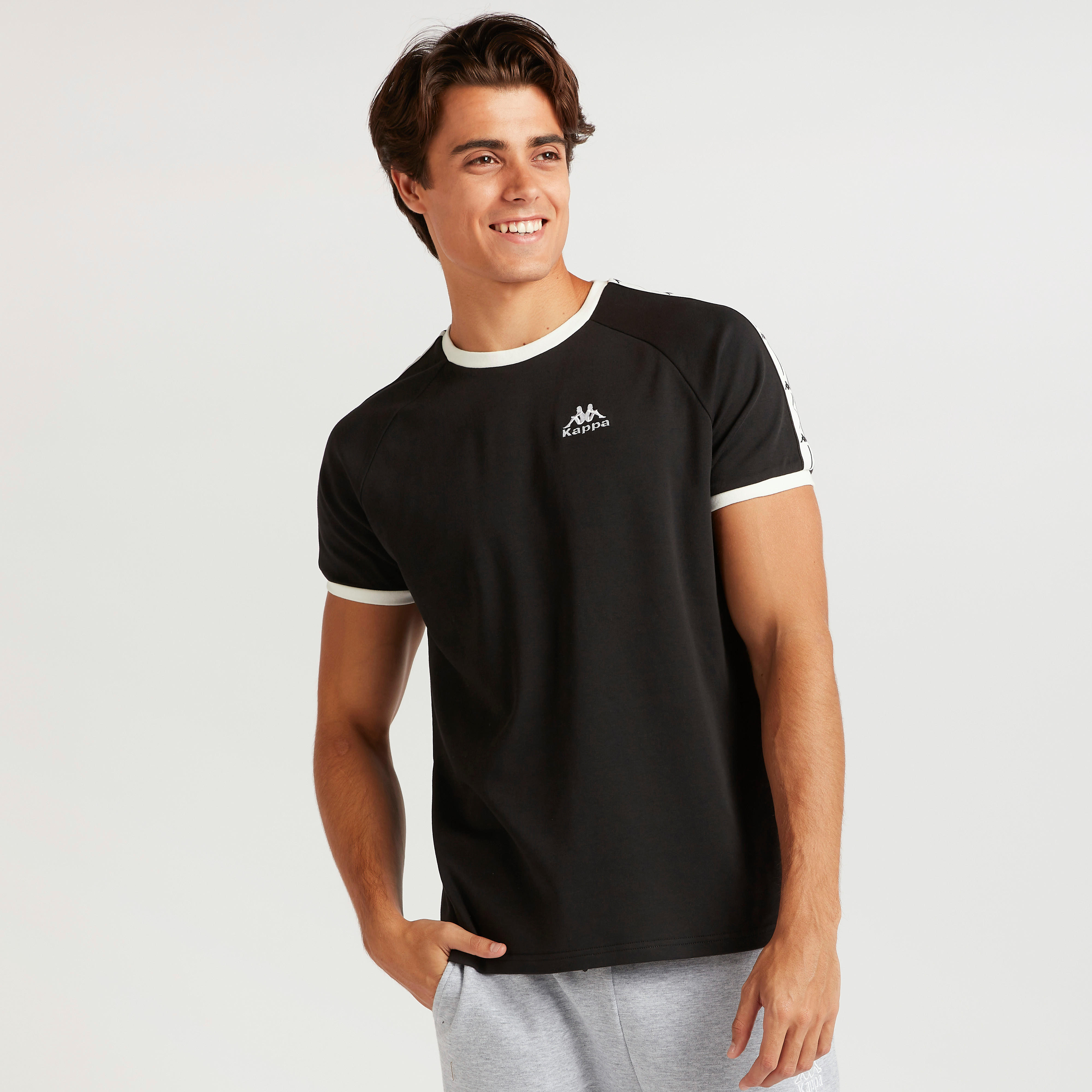 تيشيرت بطبعات شعار وتفاصيل شريطة من كابا-men-clothing-sportswearandactivewear-tshirtsandpolos-image-1