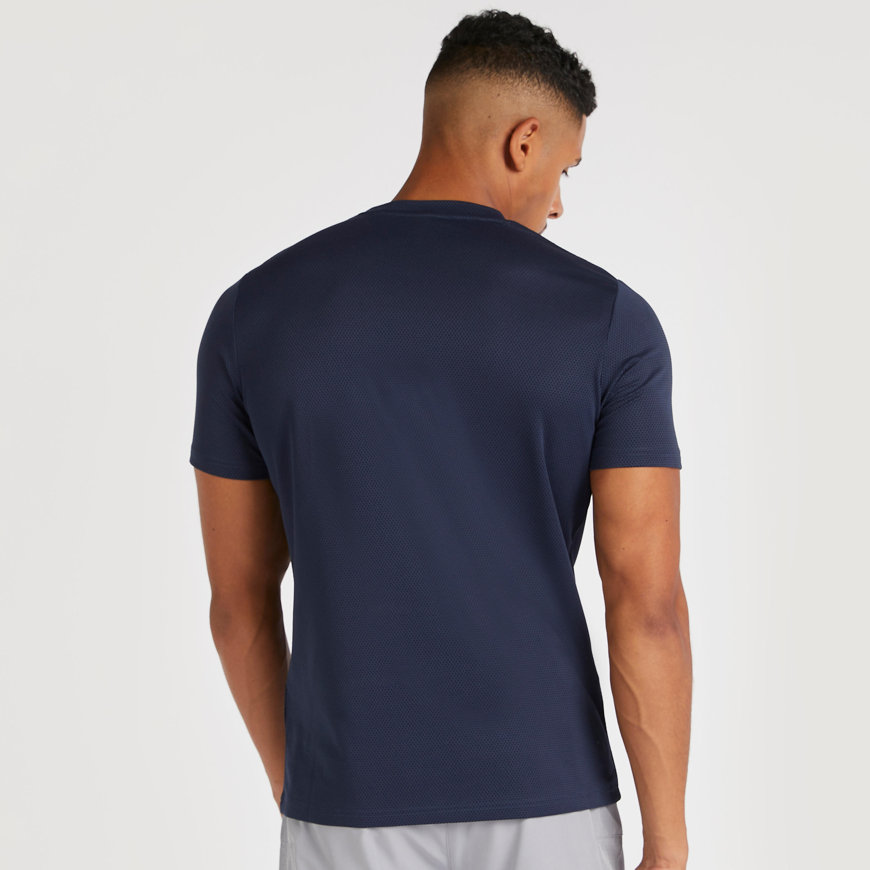 تيشيرت بأكمام قصيرة وطبعات شعار شبكي من كابا-men-clothing-sportswearandactivewear-tshirtsandpolos-image-4