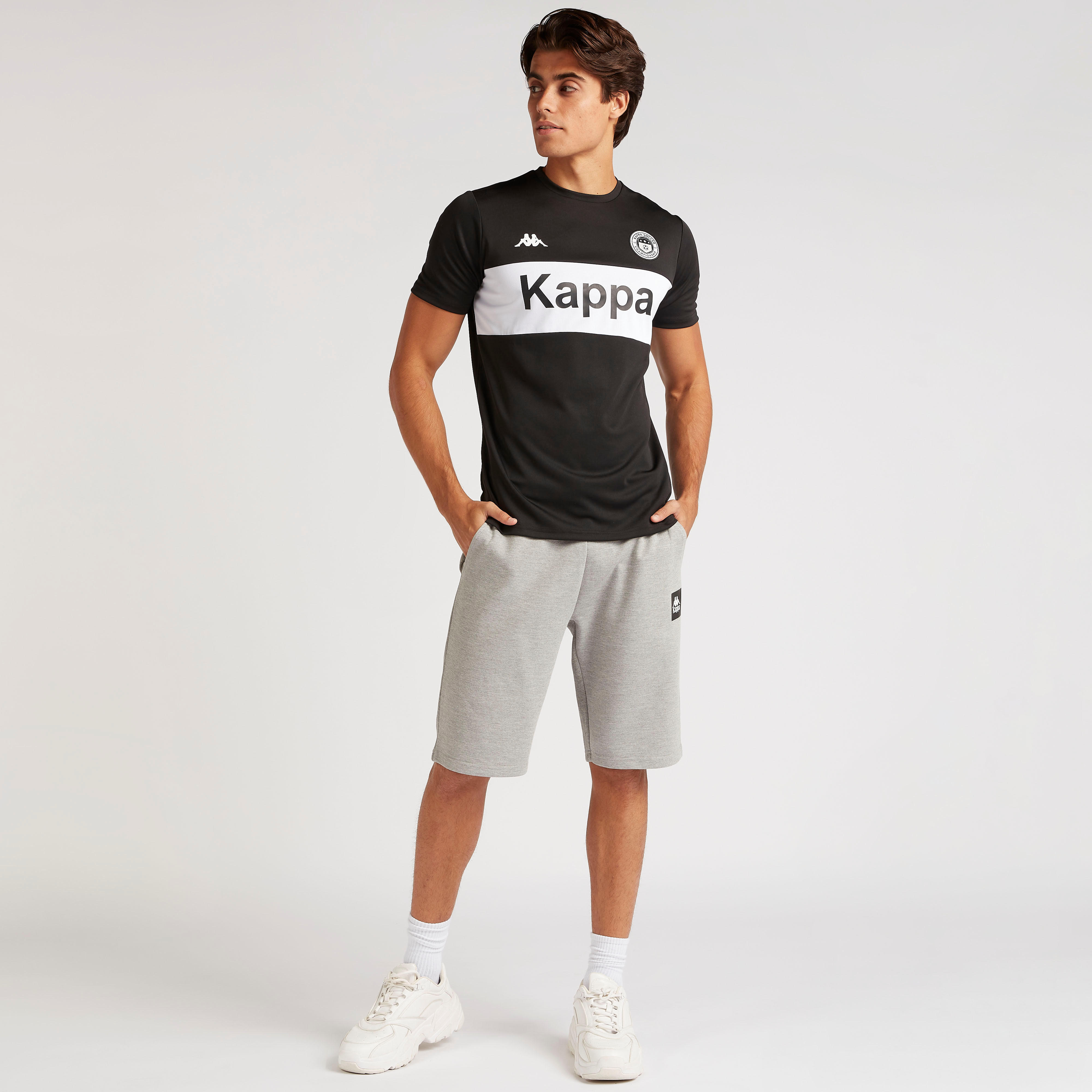 تيشيرت بأكمام قصيرة وطَبعات من كابا-men-clothing-sportswearandactivewear-tshirtsandpolos-image-3