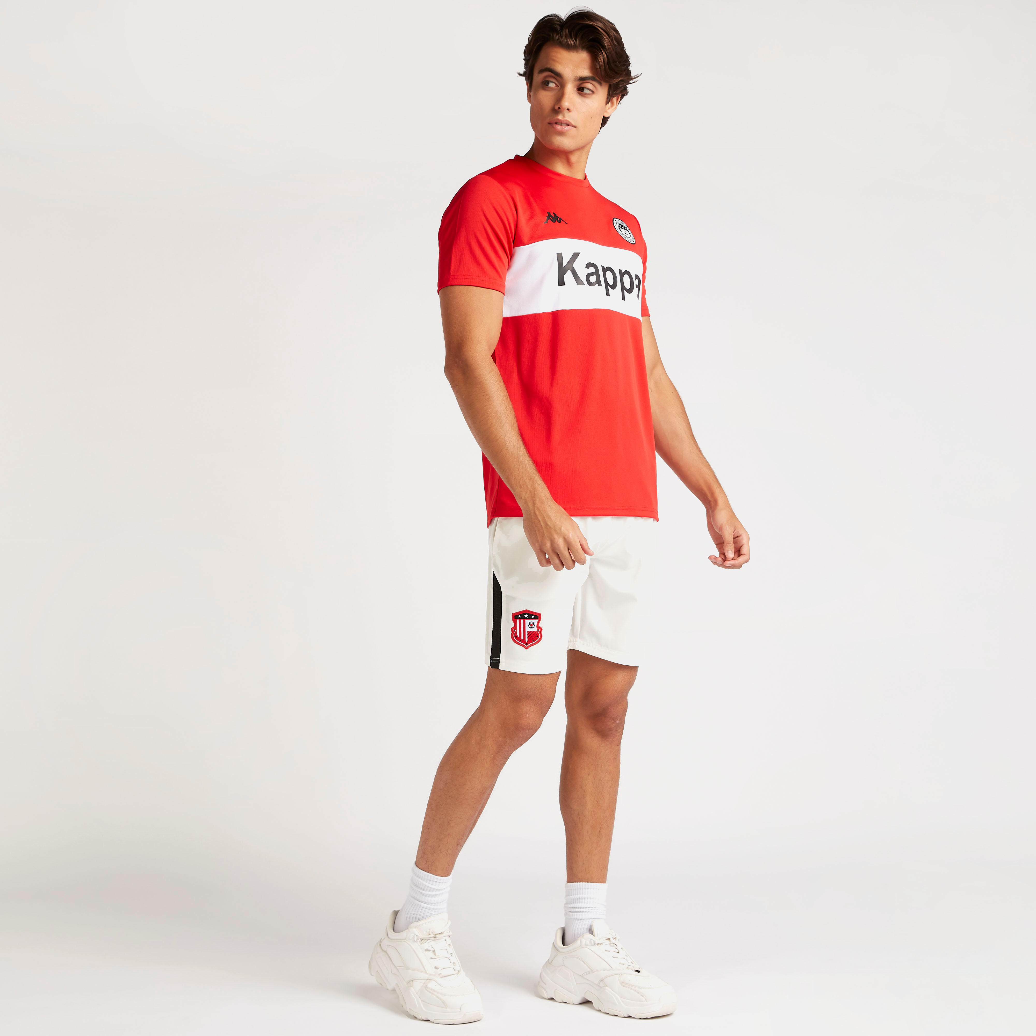 شورت بطبعات وخصر مطاطي من كابا-men-clothing-sportswearandactivewear-bottoms-image-2