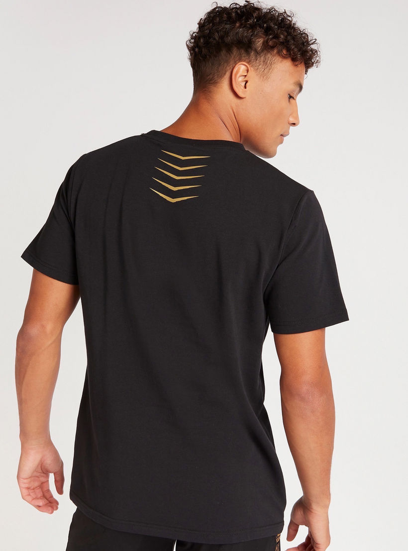 تيشيرت بأكمام قصيرة وطَبعات من كابا-men-clothing-sportswearandactivewear-tshirtsandpolos-image-3