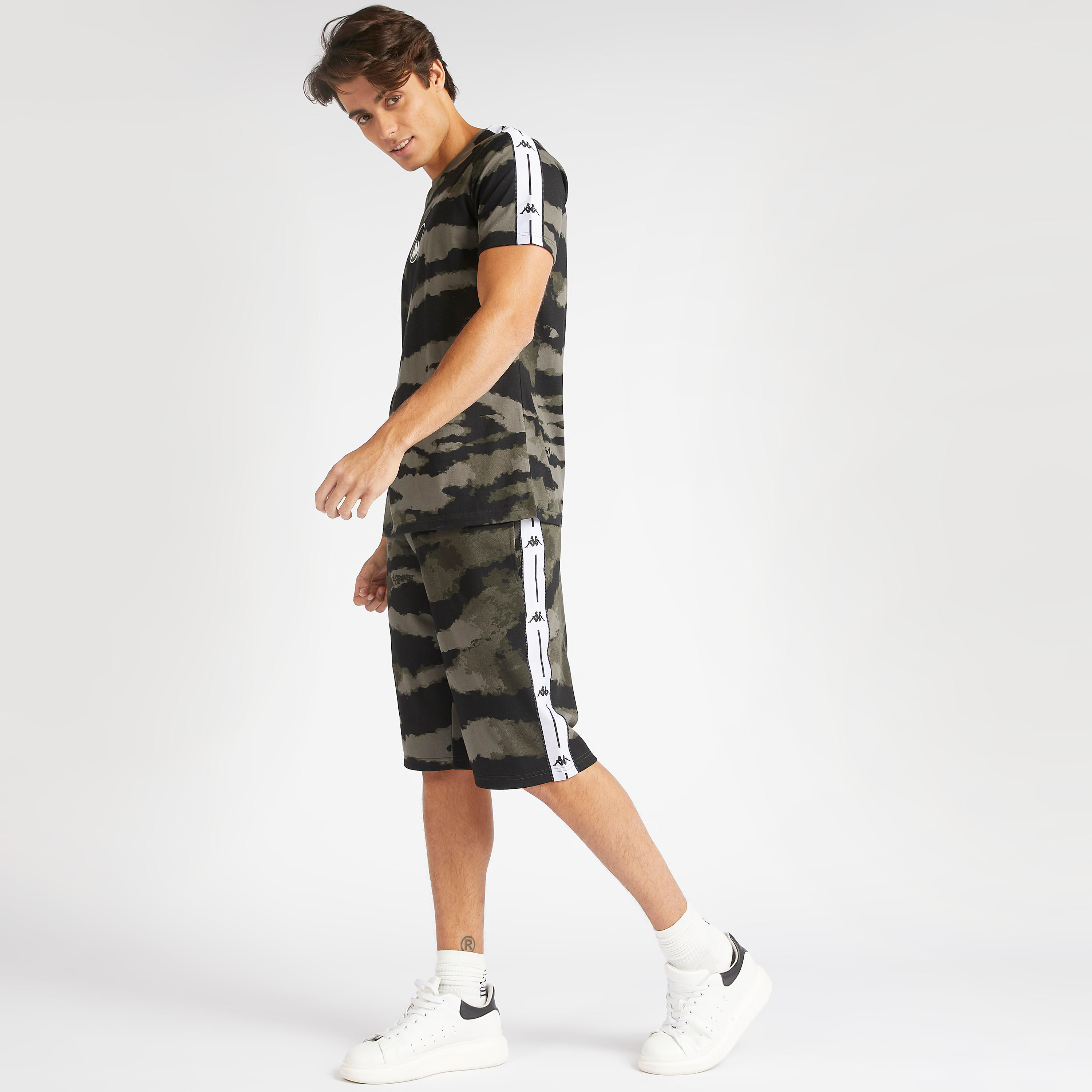 Kappa Printed Shorts with Drawstring Closure and Pockets-men-clothing-sportswearandactivewear-bottoms-image-2