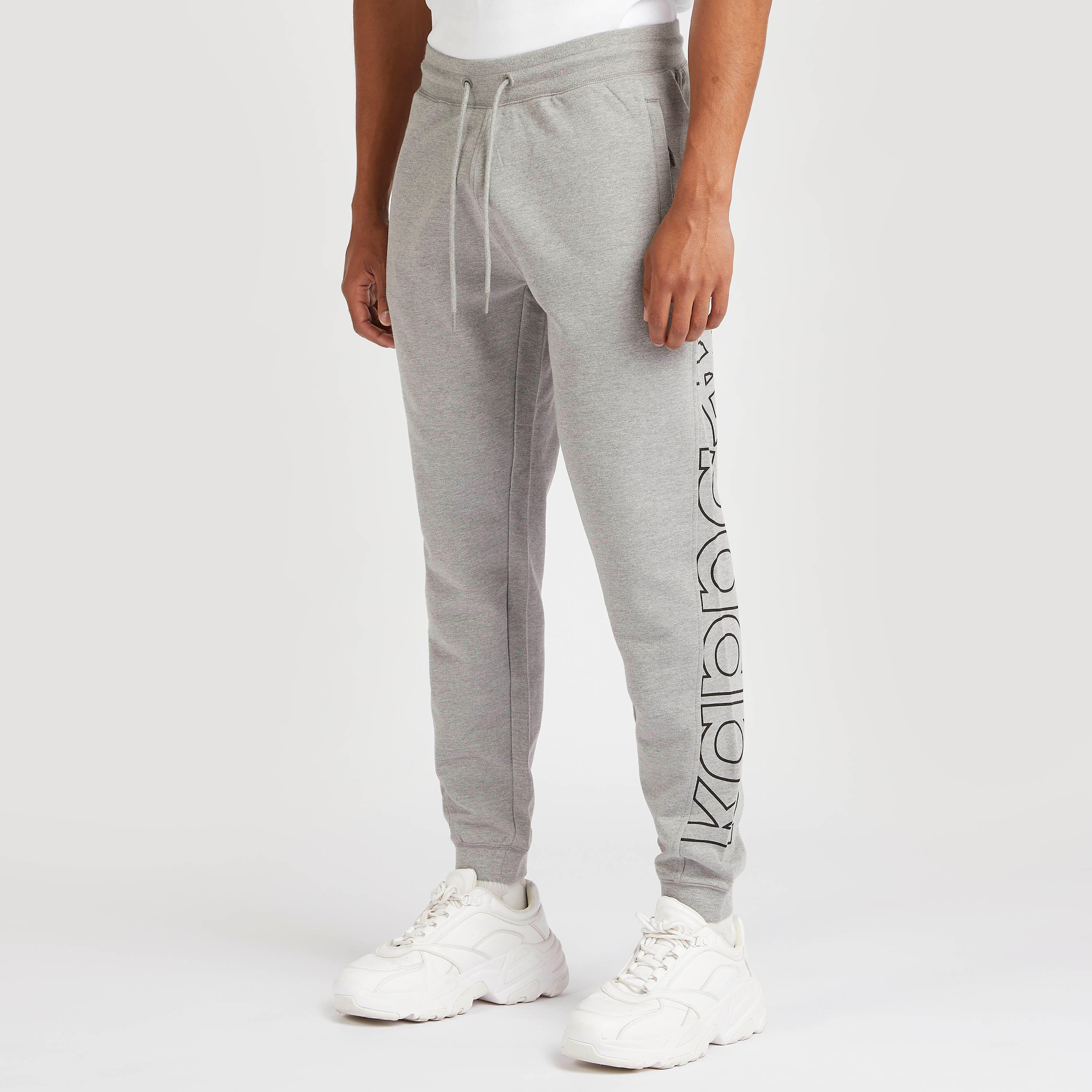 بنطلون رياضي برباط إغلاق وطبعات من كابا-men-clothing-sportswearandactivewear-tracksuits-image-4