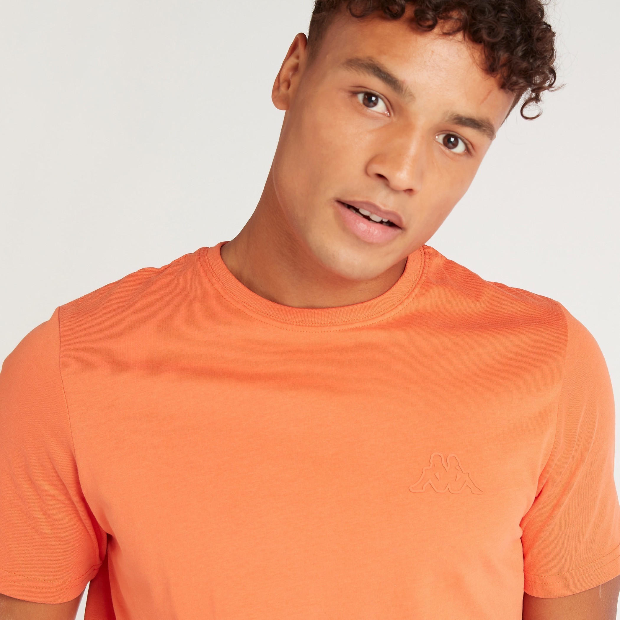 تيشيرت جيرسي بأكمام قصيرة وطبعات من كابا-men-clothing-sportswearandactivewear-tshirtsandpolos-image-3