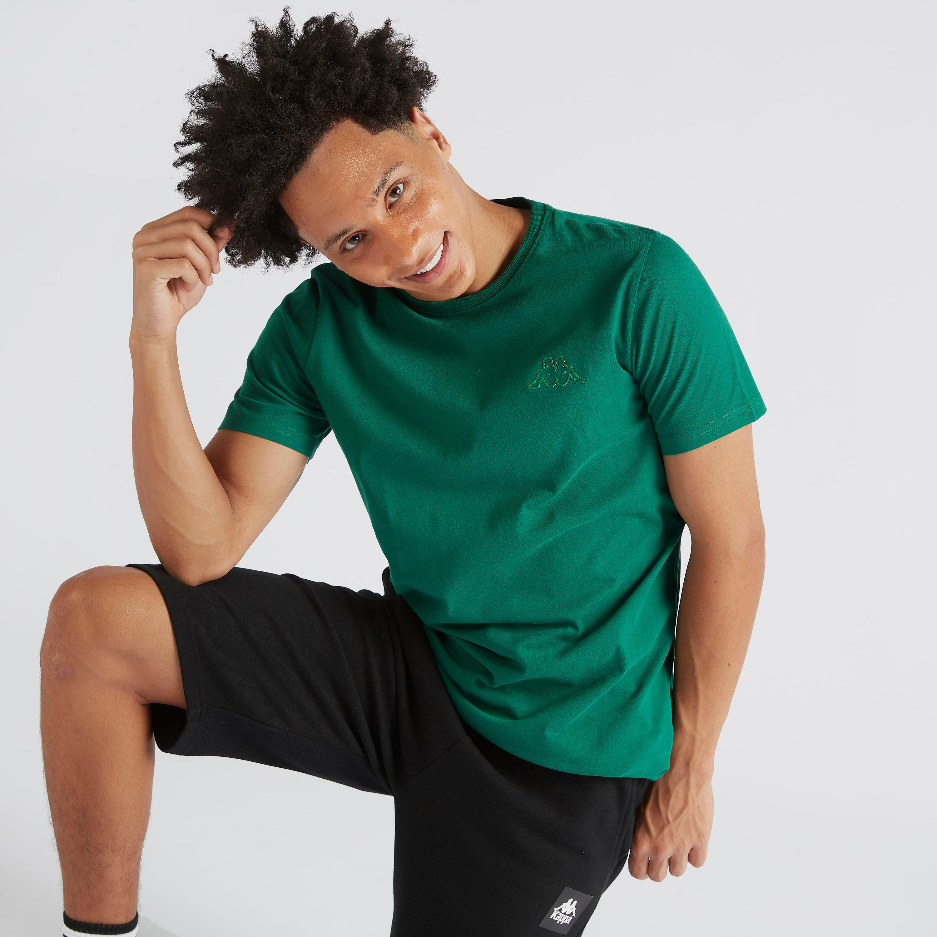تيشيرت بياقة ضيّقة وأكمام قصيرة من كابا-men-clothing-sportswearandactivewear-tshirtsandpolos-image-6