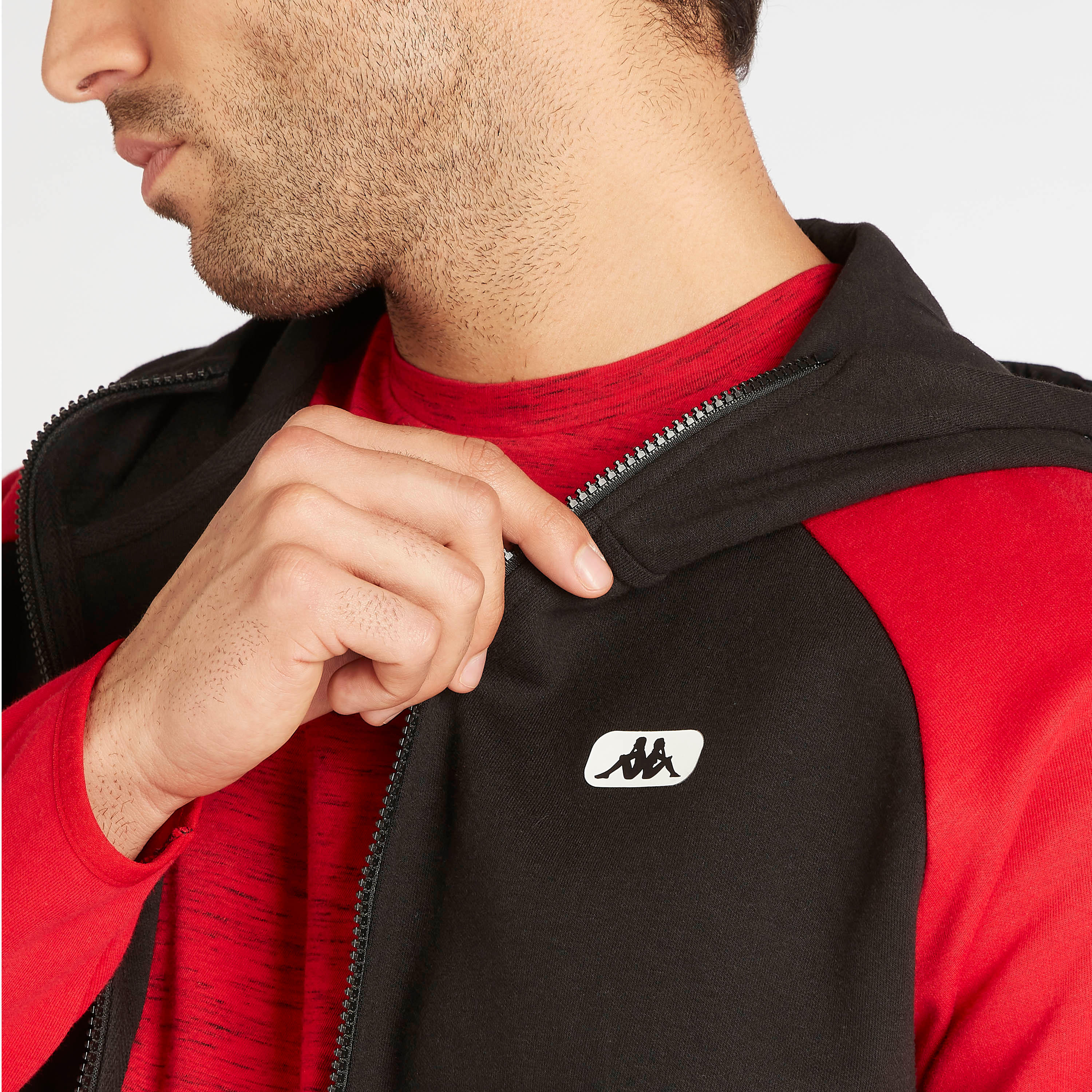 جاكيت بارز الملمس بسحّاب إغلاق وجيوب من كابا-men-clothing-jacketsandblazers-jackets-image-1