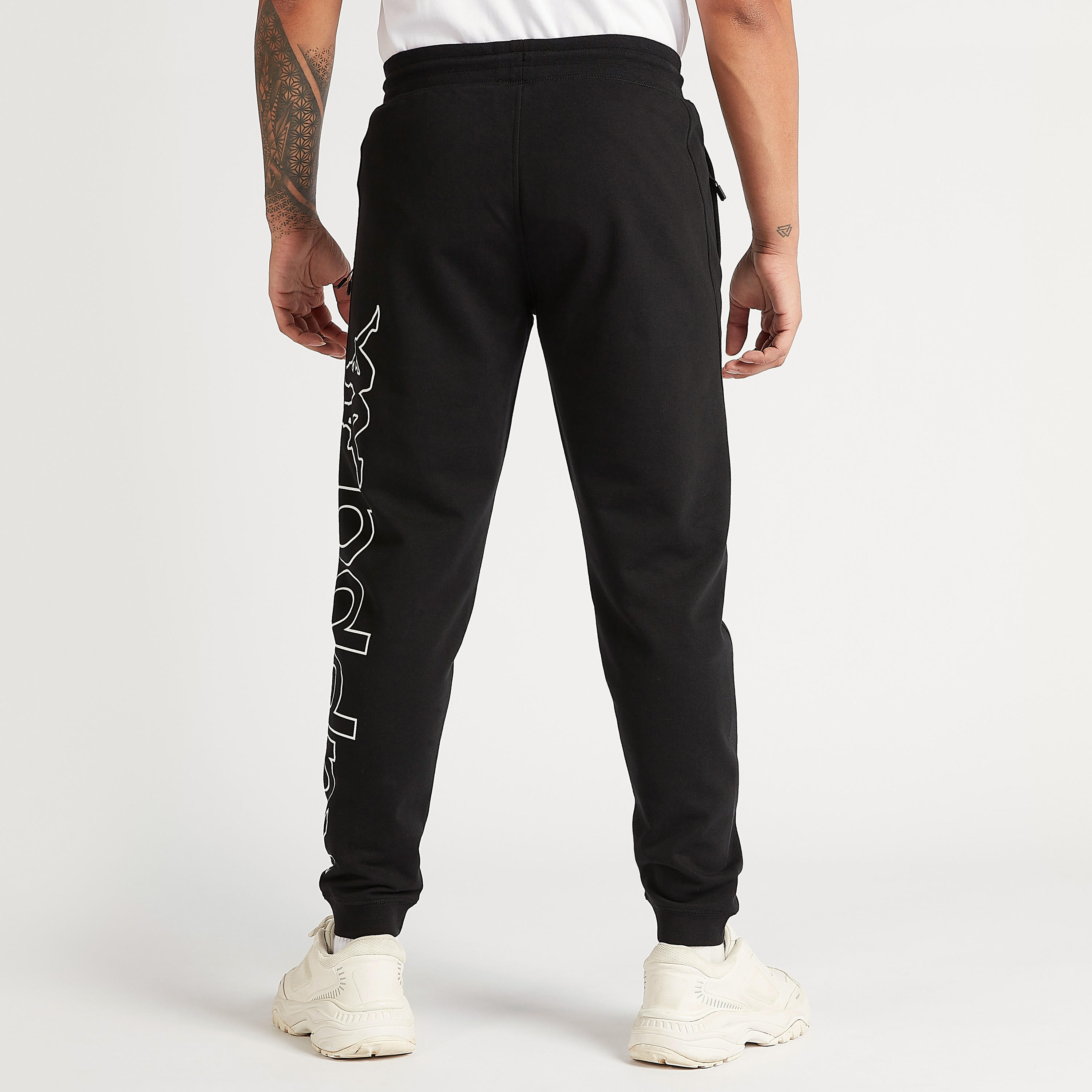 بنطلون رياضي بطبعات شعار ورباط إغلاق وجيوب من كابا-men-clothing-sportswearandactivewear-tracksuits-image-4