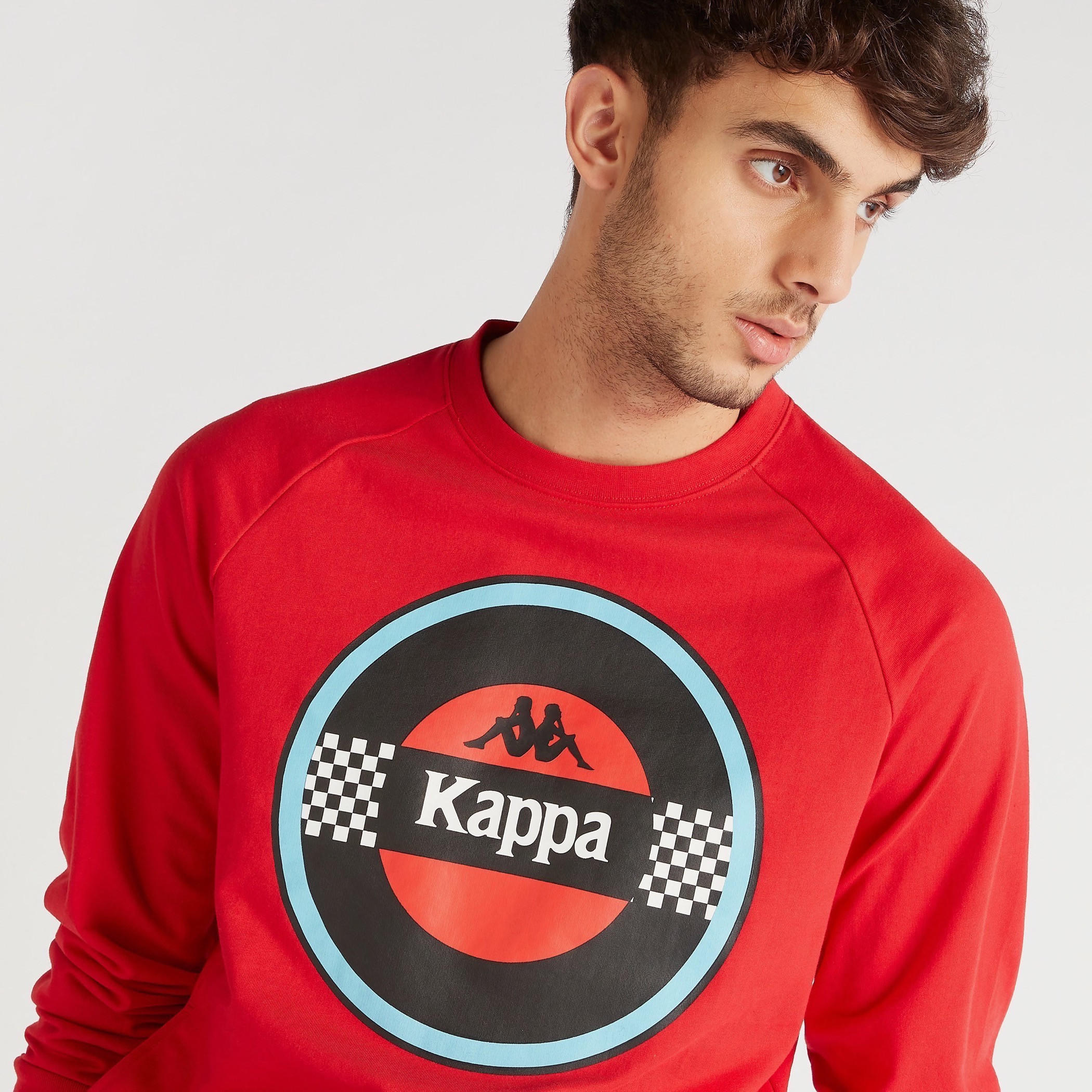 سويت شيرت بياقة ضيقة وأكمام طويلة وطبعات من كابا-men-winterwear-hoodiesandsweatshirts-image-2