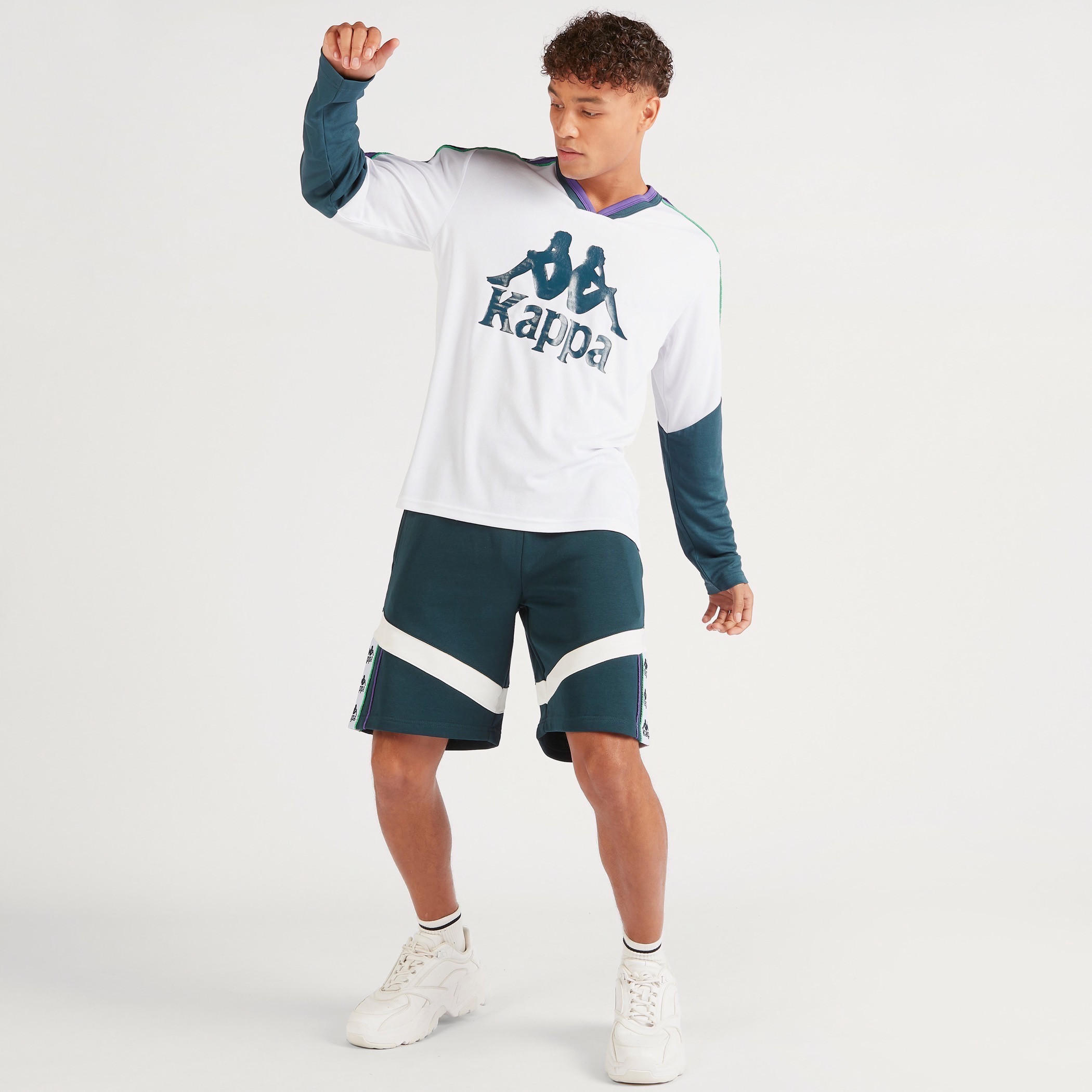 سويت شيرت بطبعات بأكمام طويلة من كابا-men-winterwear-hoodiesandsweatshirts-image-2
