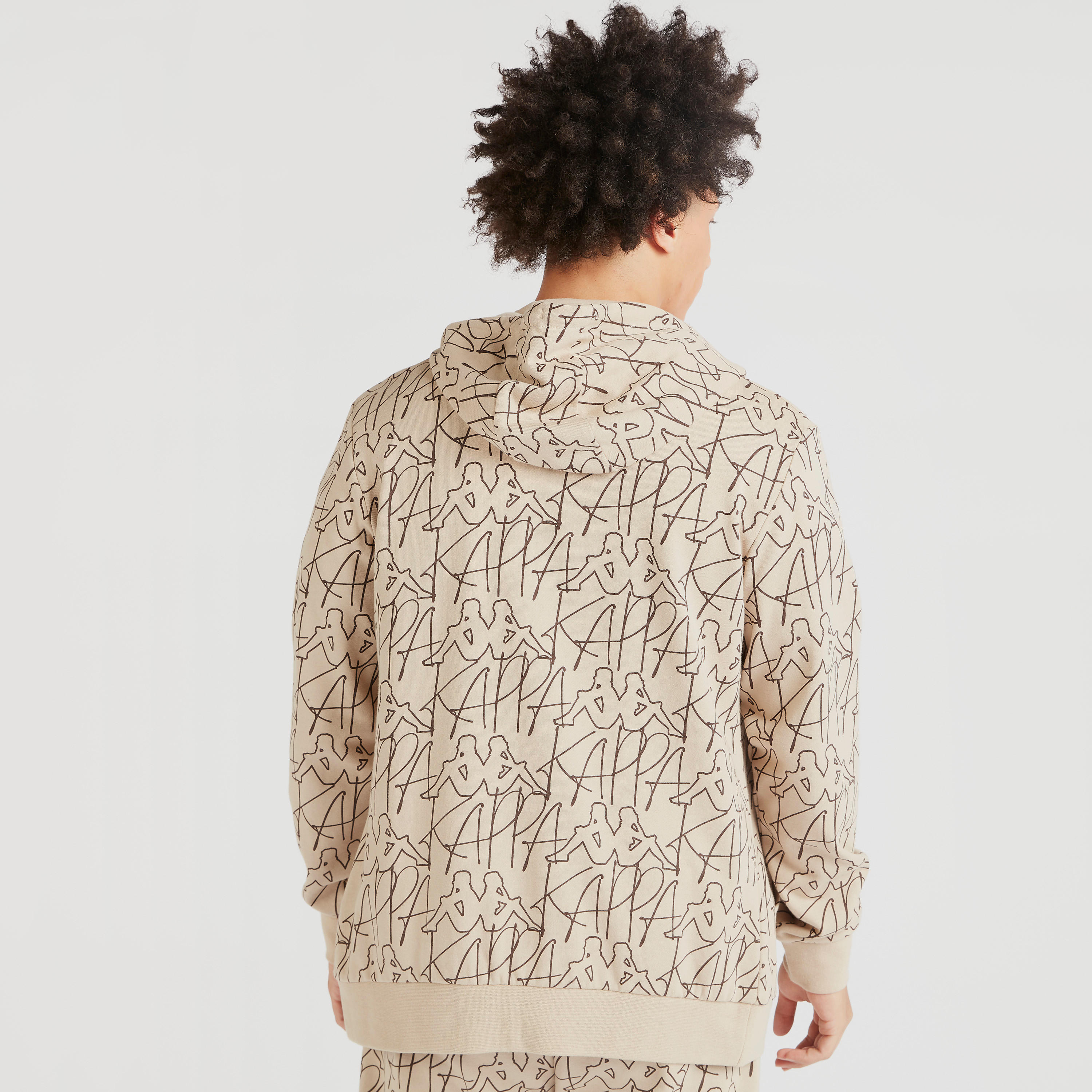 سويت شيرت بقبعّة وطبعات وسحّاب إغلاق وجيوب من كابا-men-winterwear-hoodiesandsweatshirts-image-4